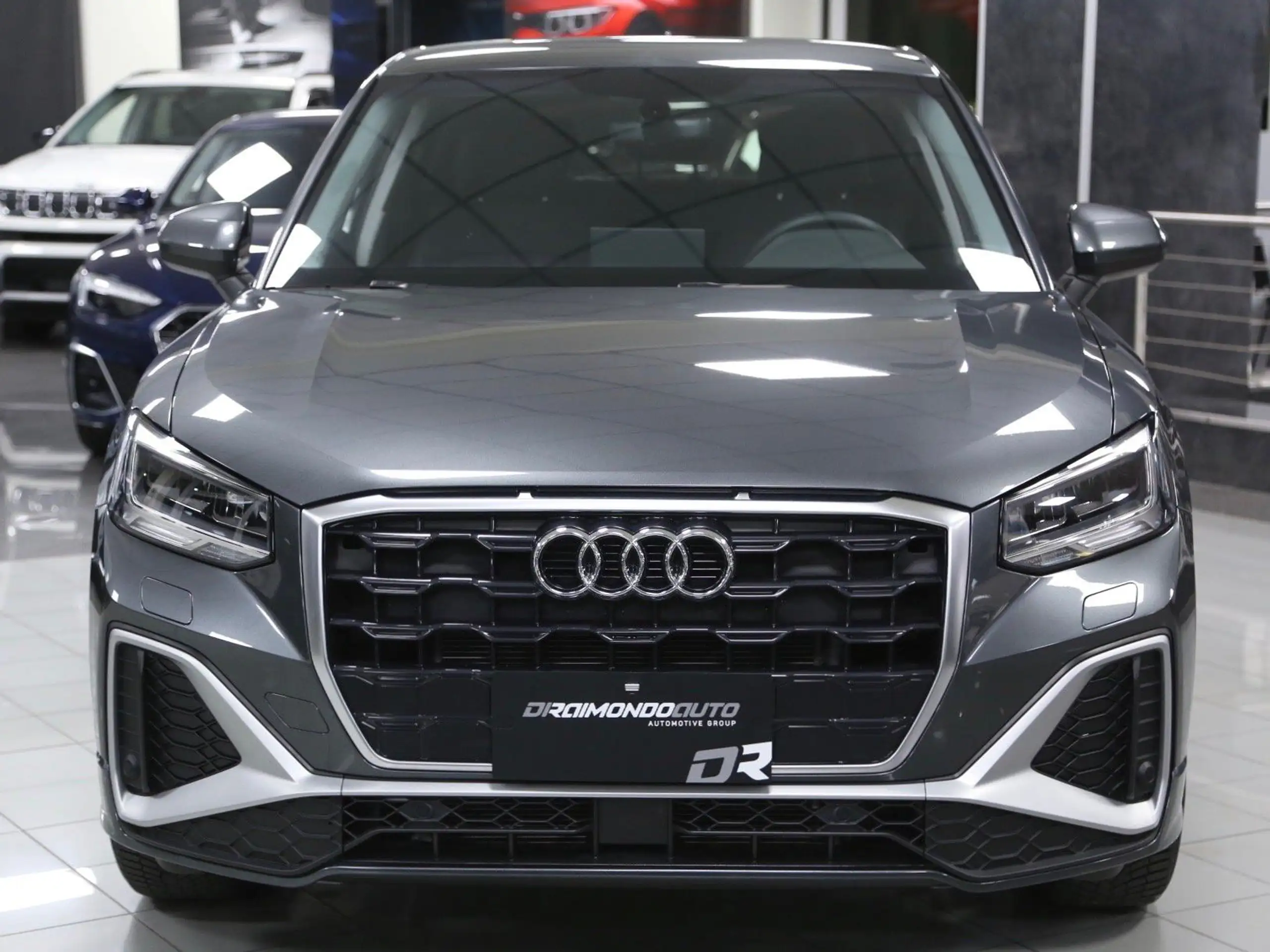 Audi - Q2