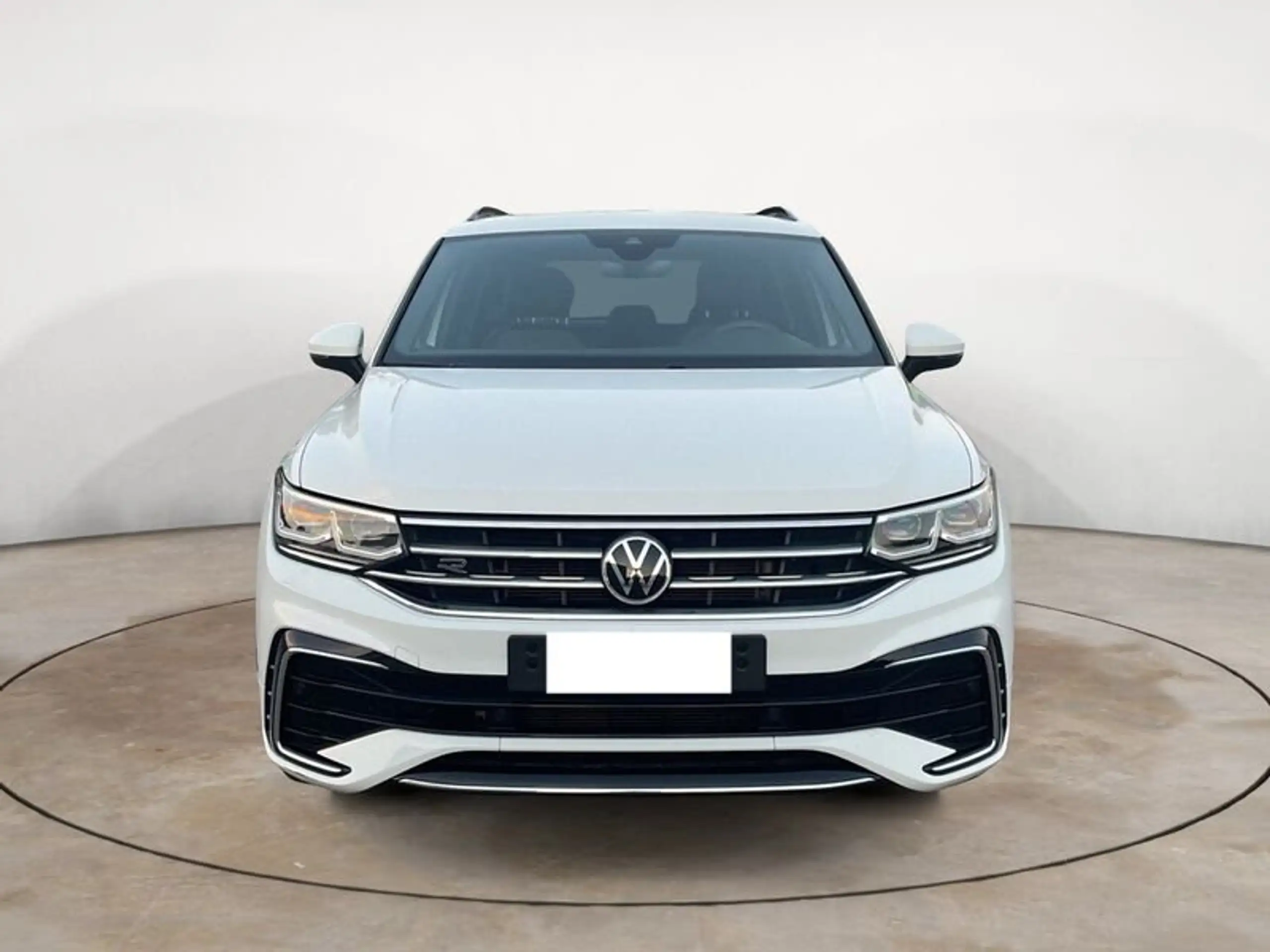 Volkswagen - Tiguan