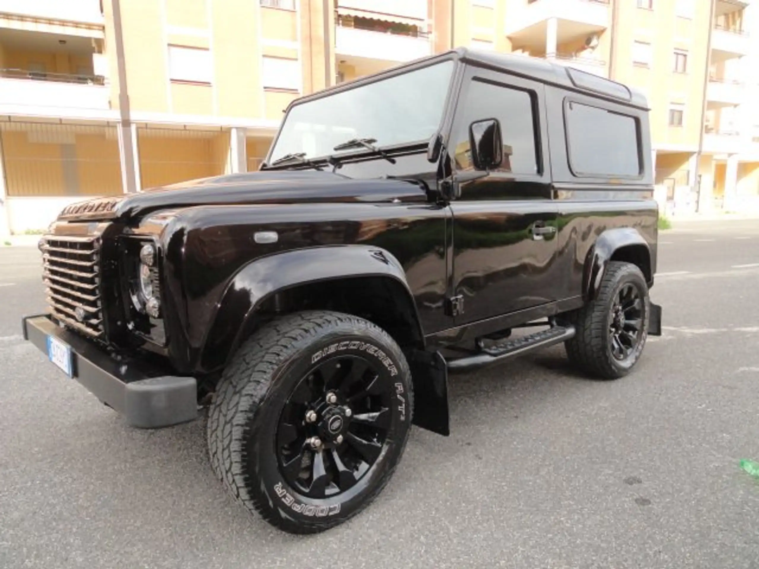 Land Rover Defender 2008