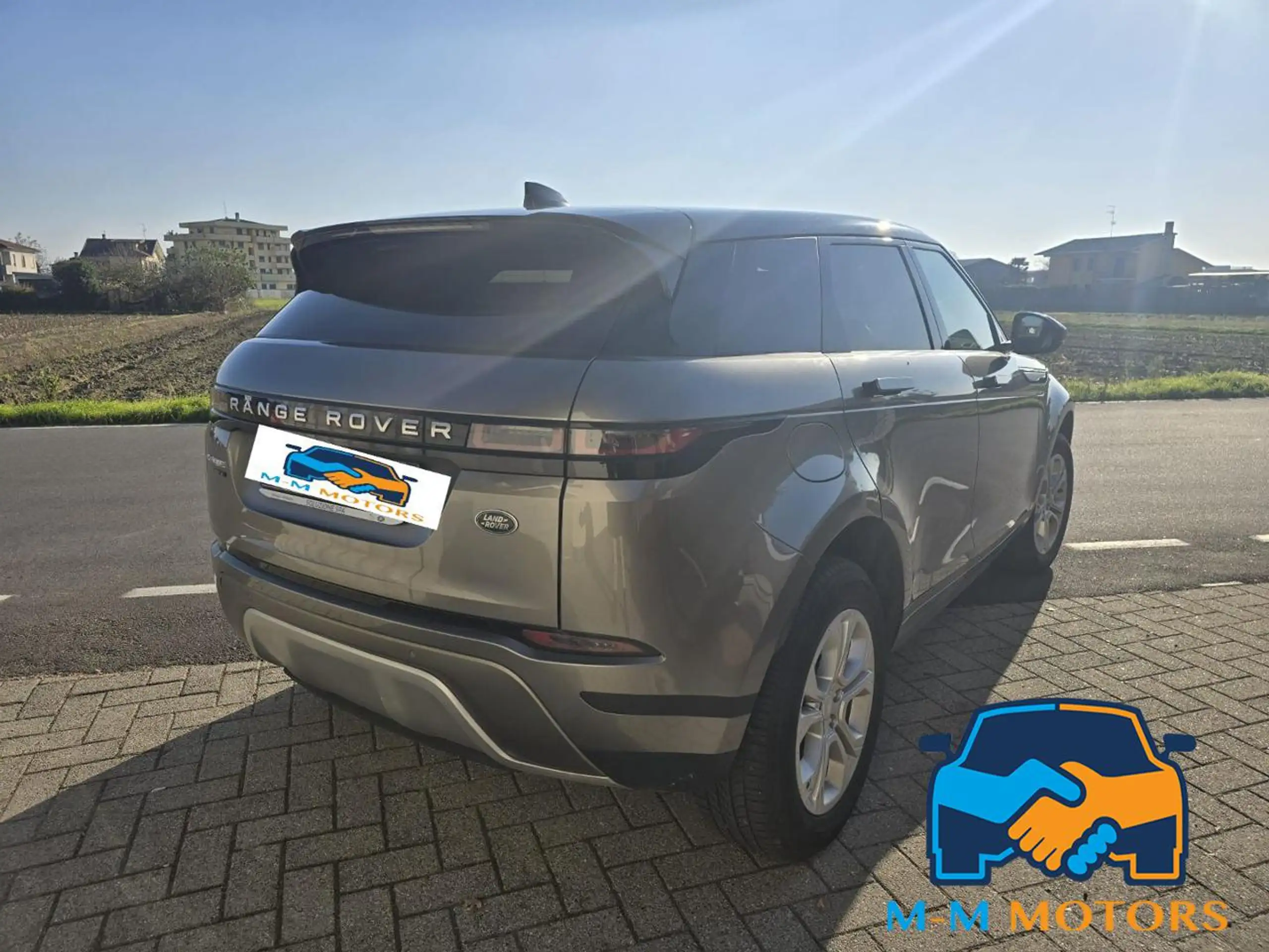 Land Rover - Range Rover Evoque