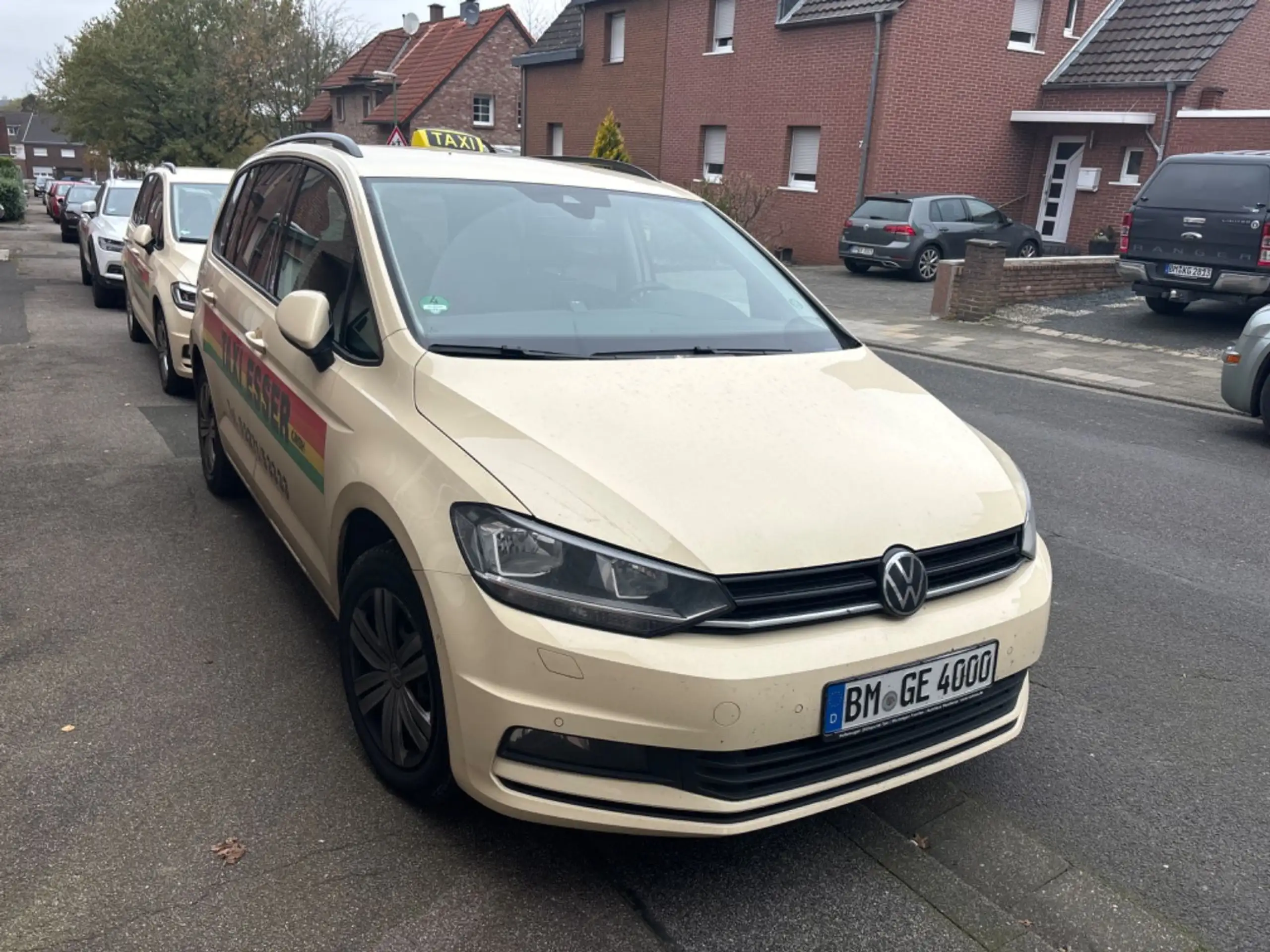 Volkswagen - Touran