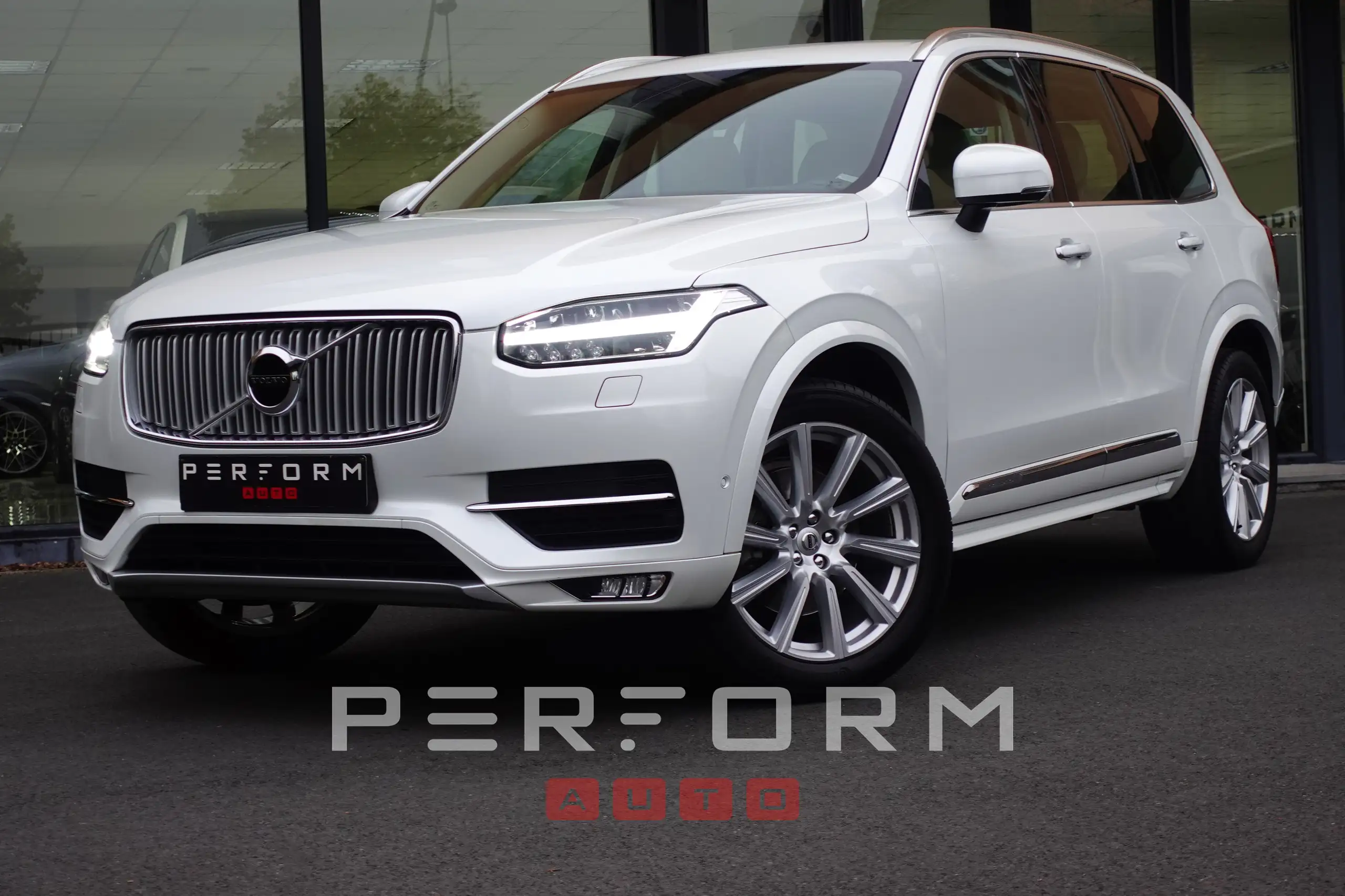 Volvo - XC90