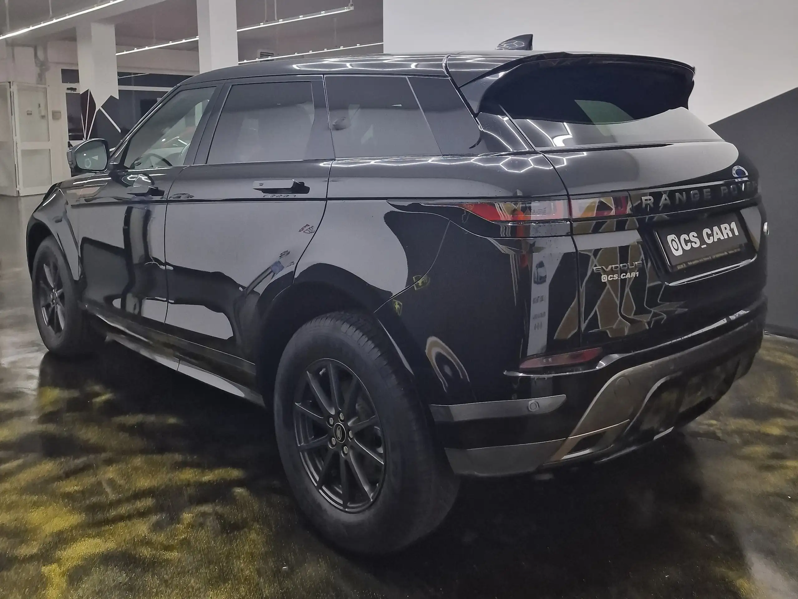 Land Rover - Range Rover Evoque