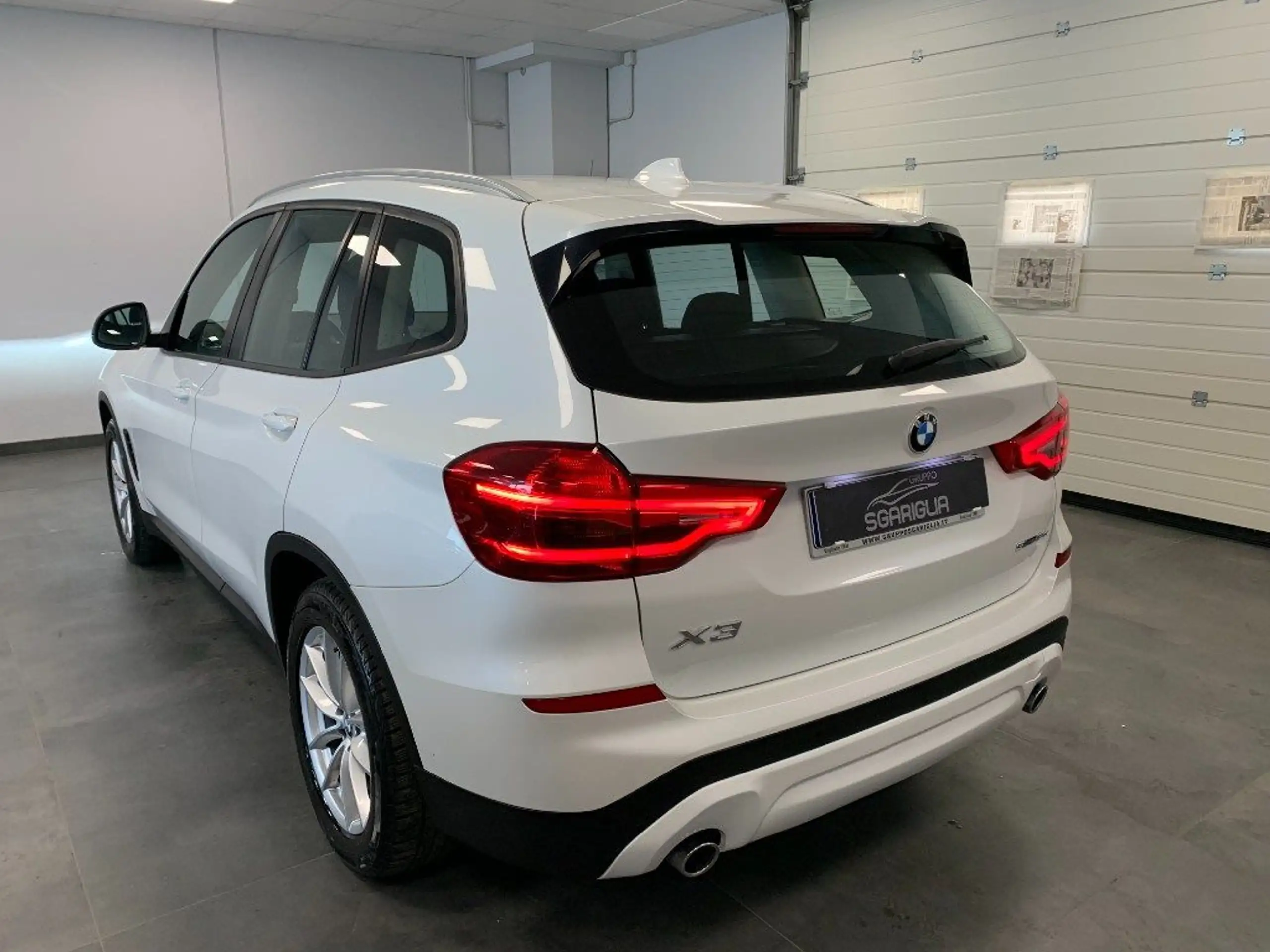 BMW - X3