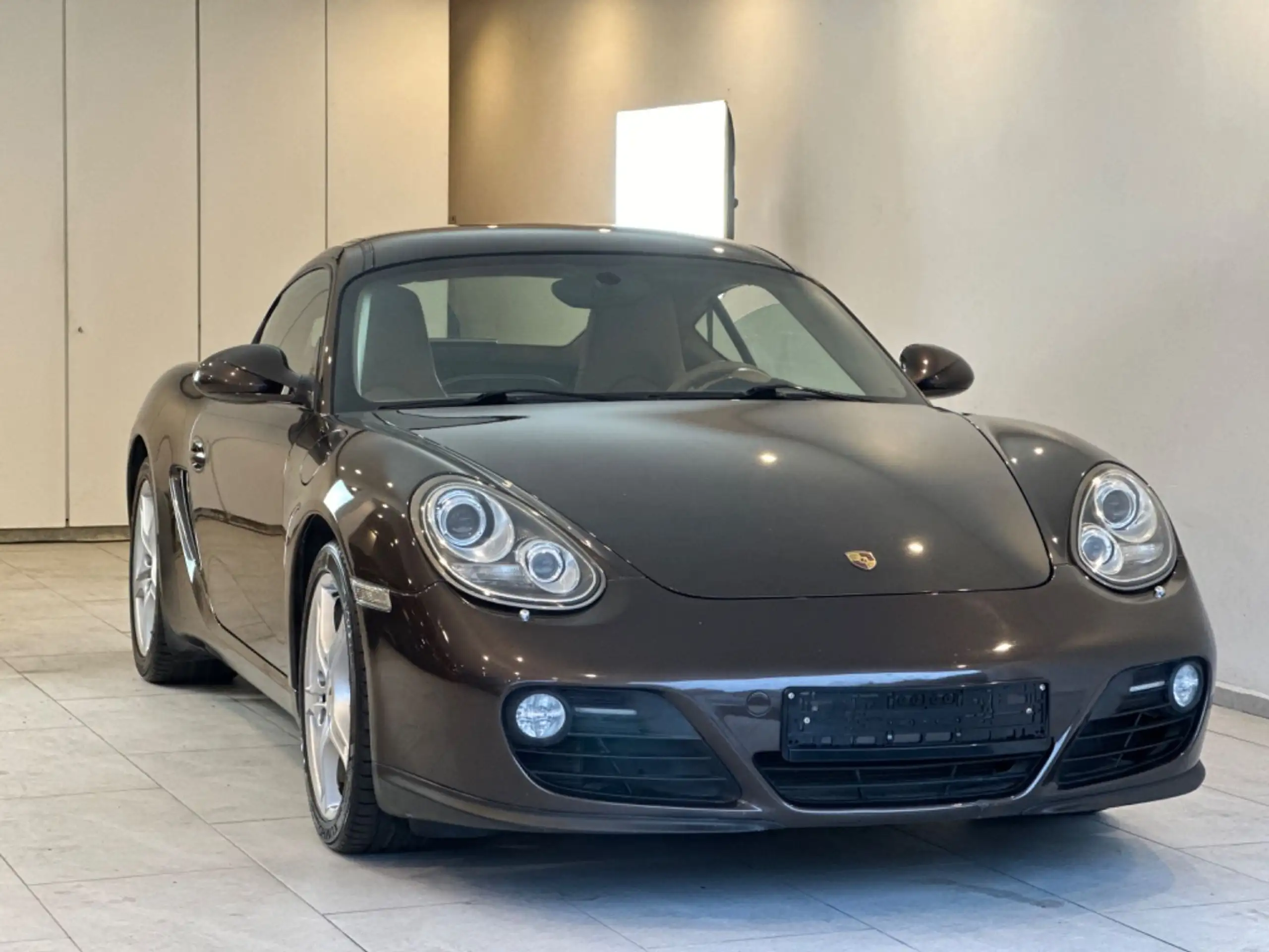 Porsche - Cayman