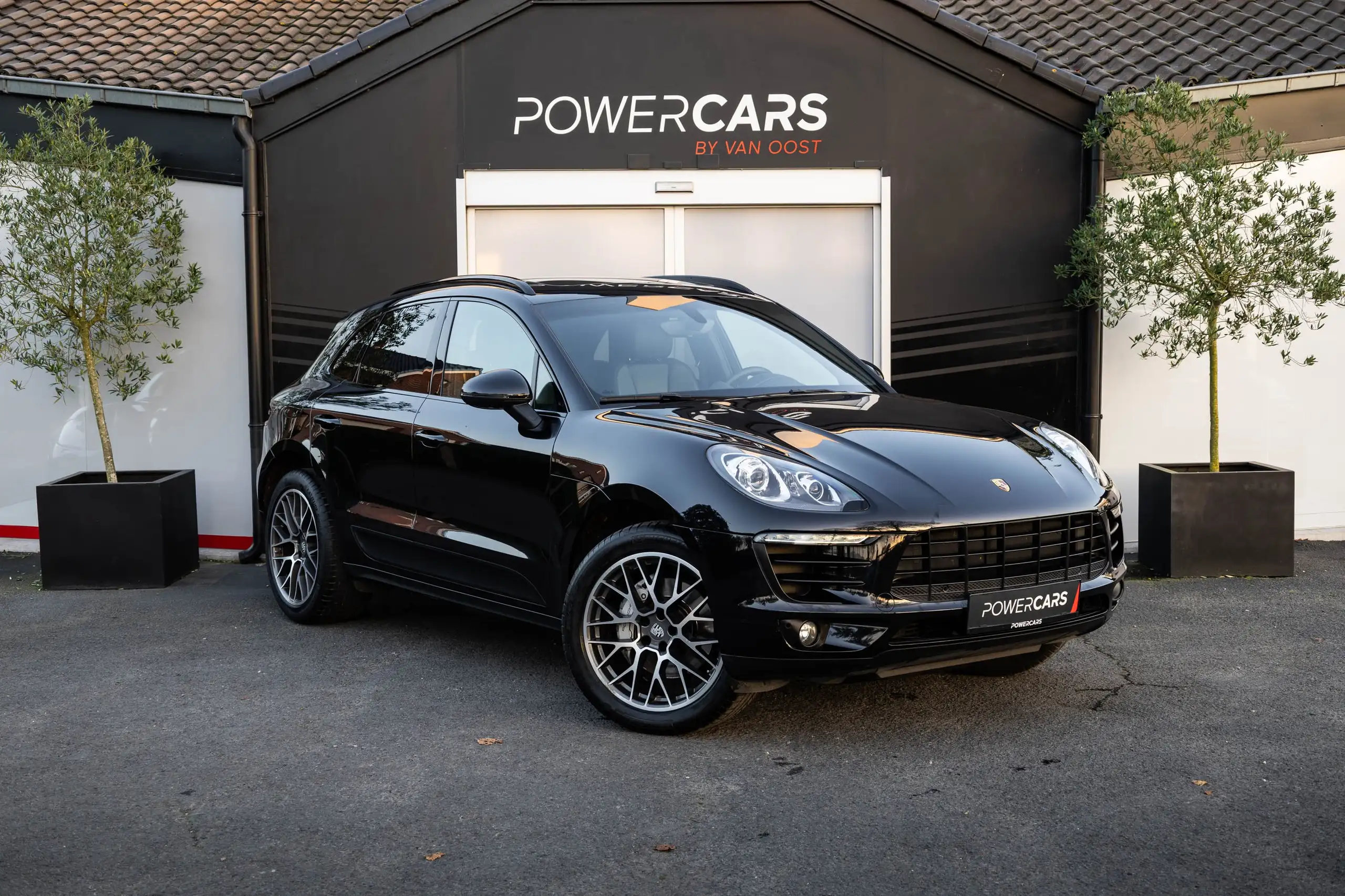 Porsche - Macan