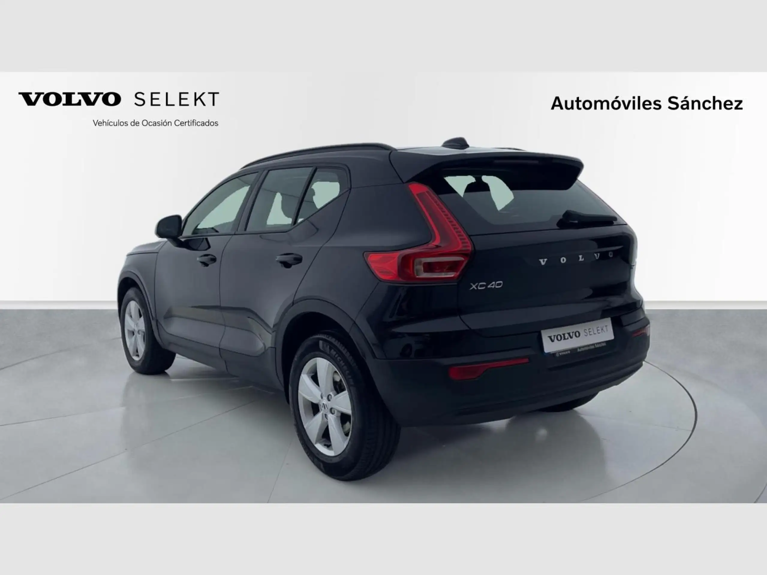 Volvo - XC40