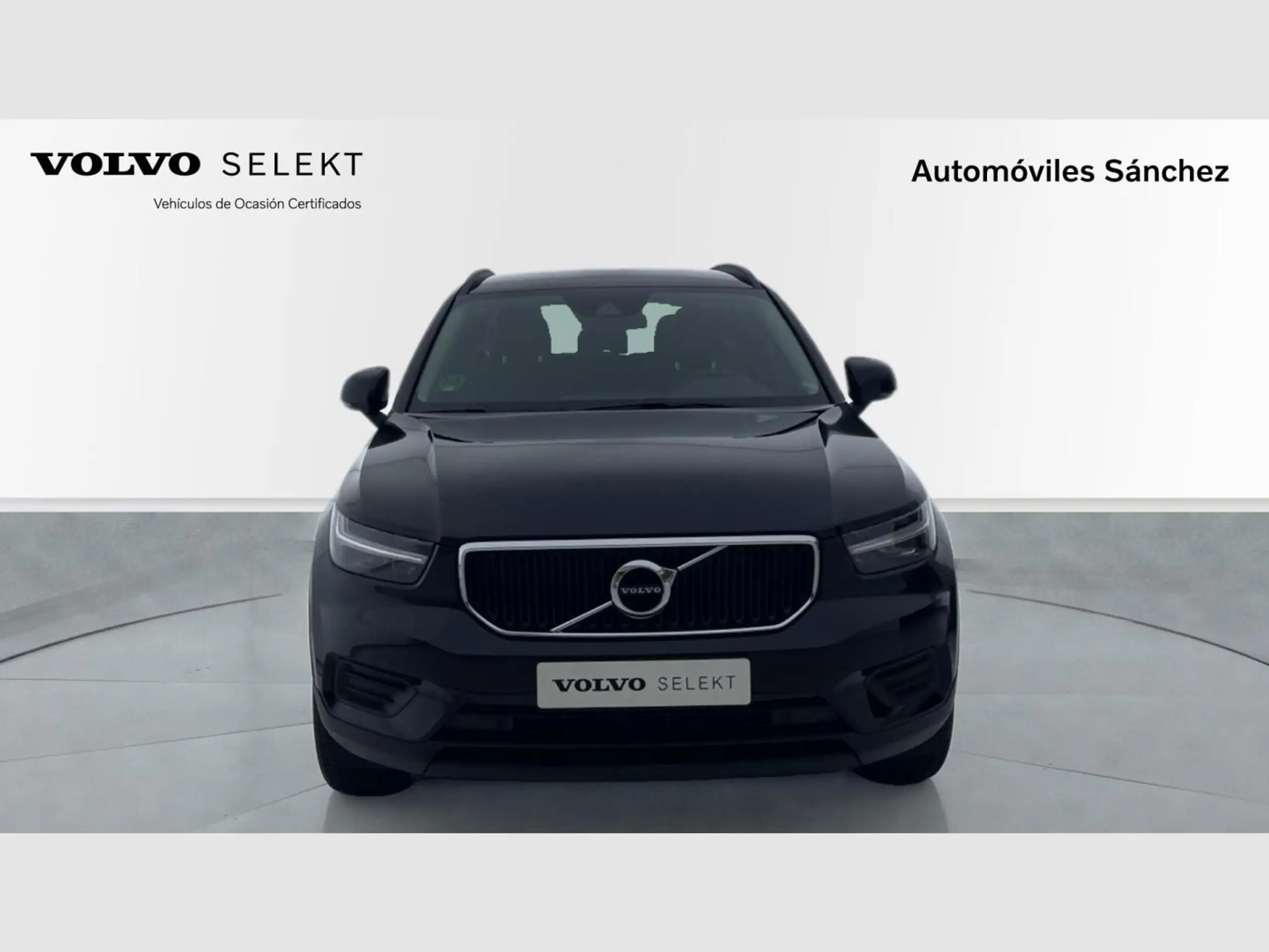 Volvo - XC40