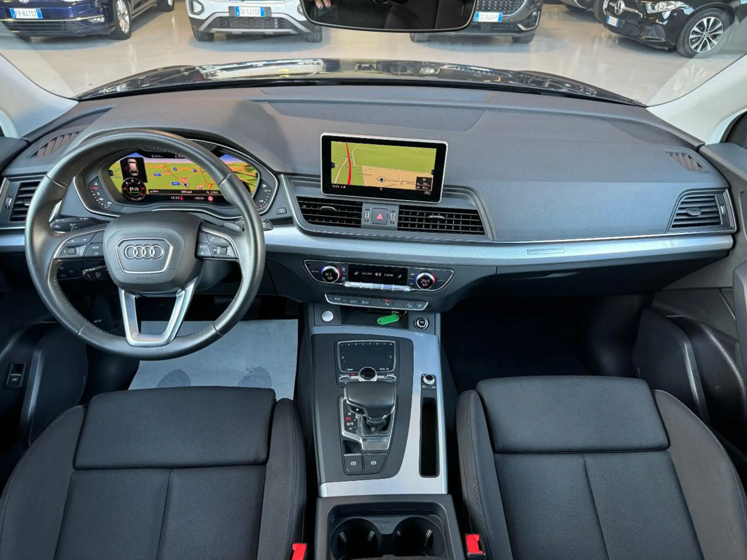 Audi - Q5