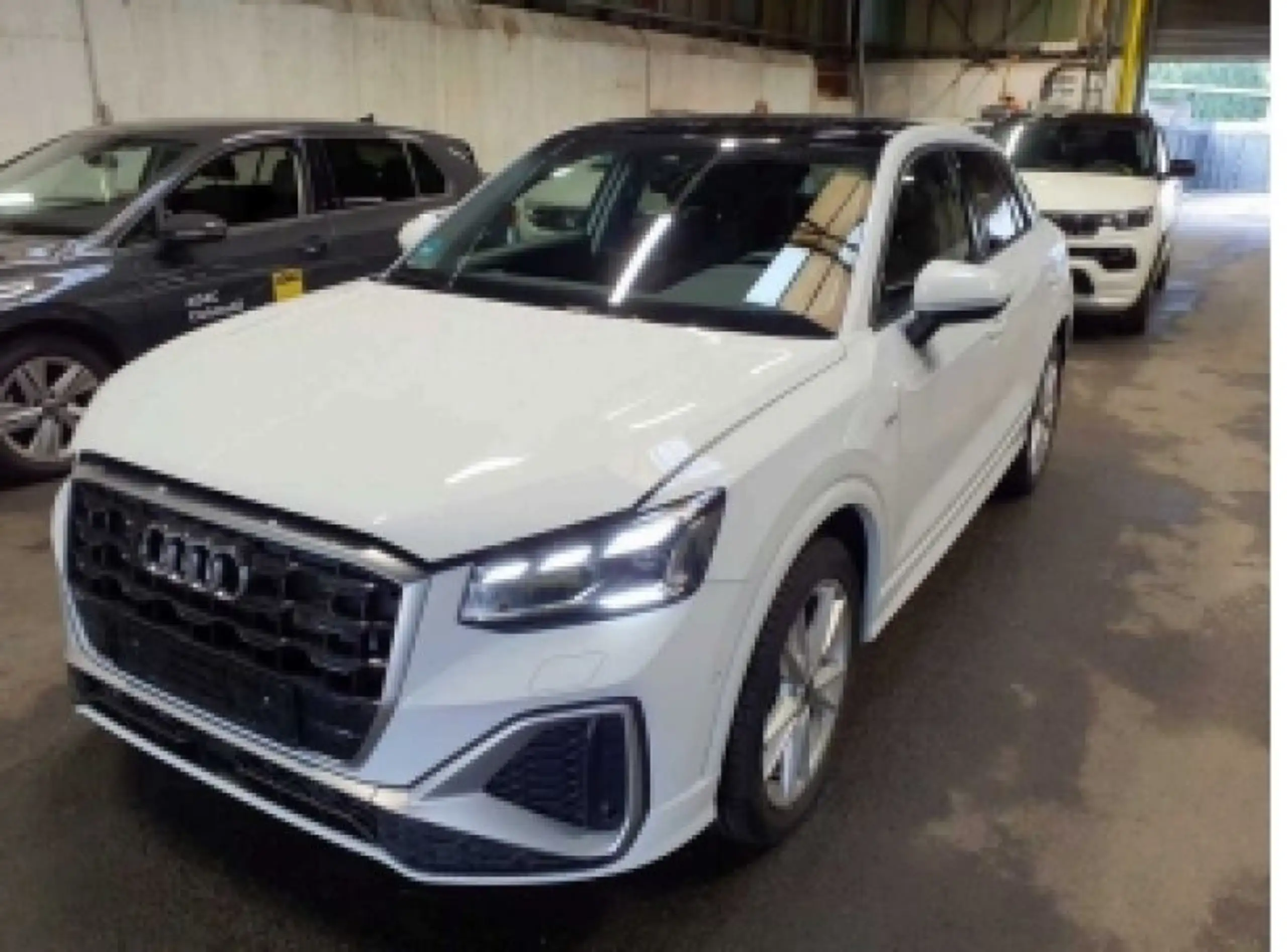 Audi - Q2