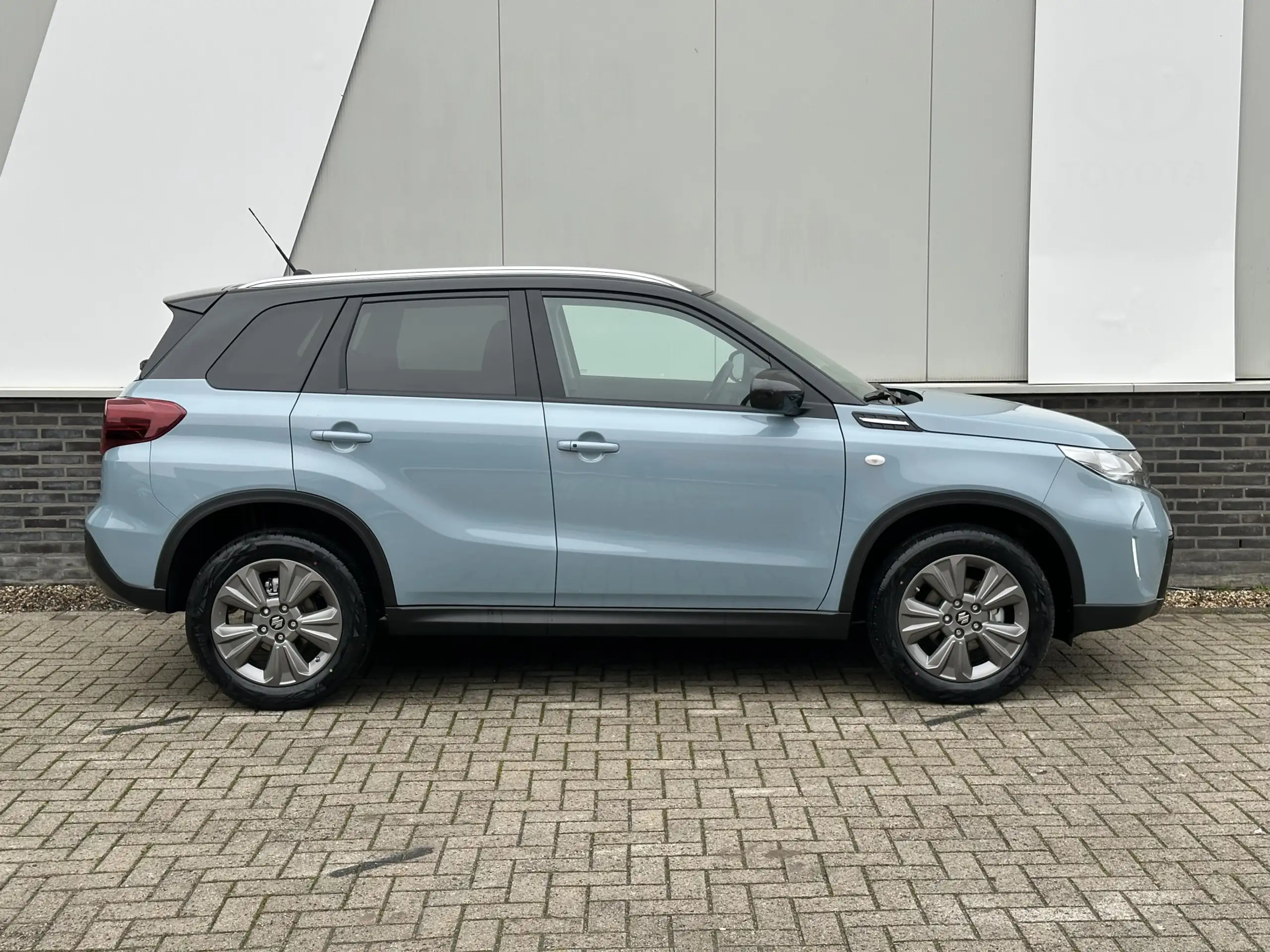 Suzuki - Vitara