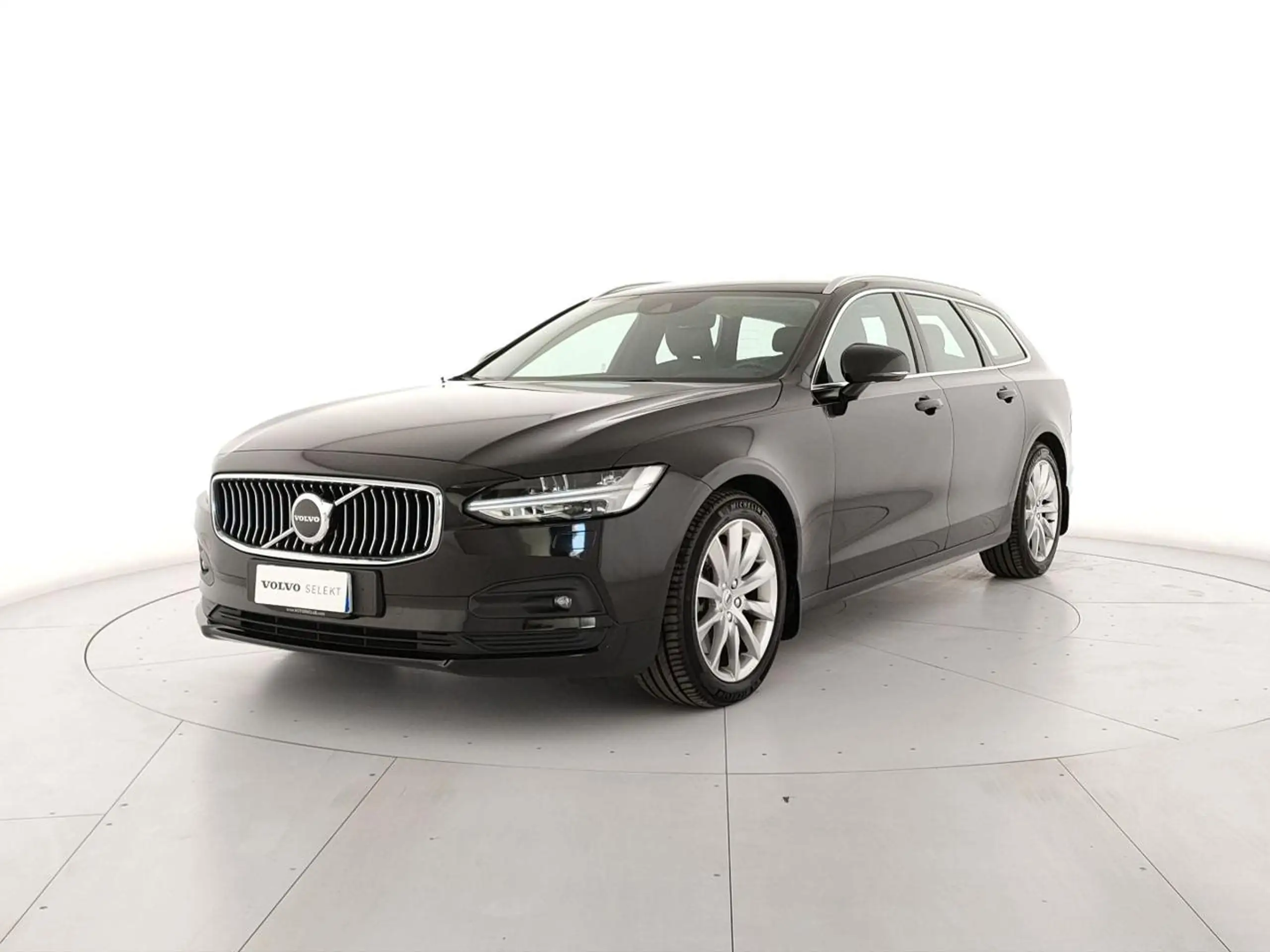 Volvo - V90