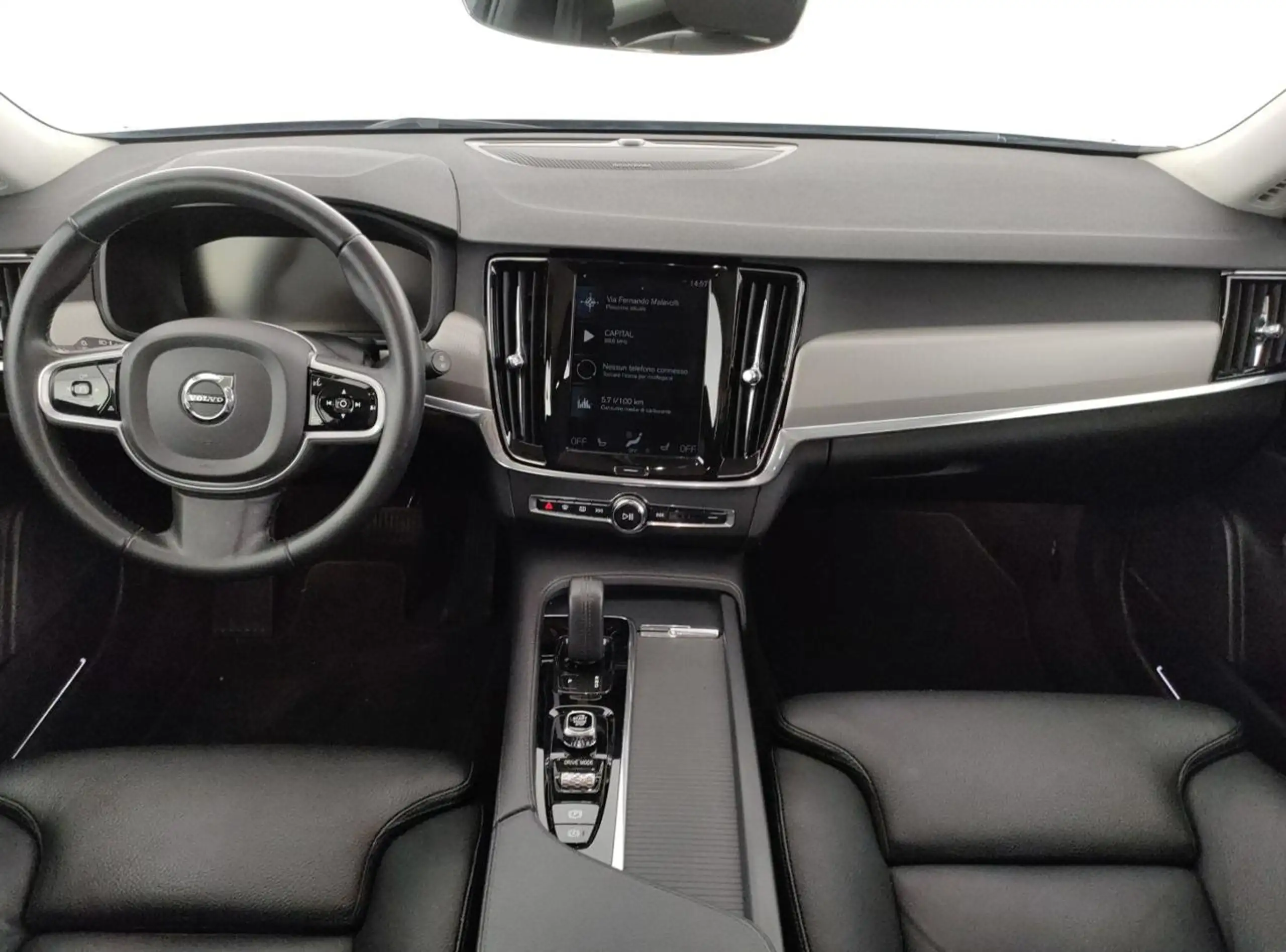 Volvo - V90