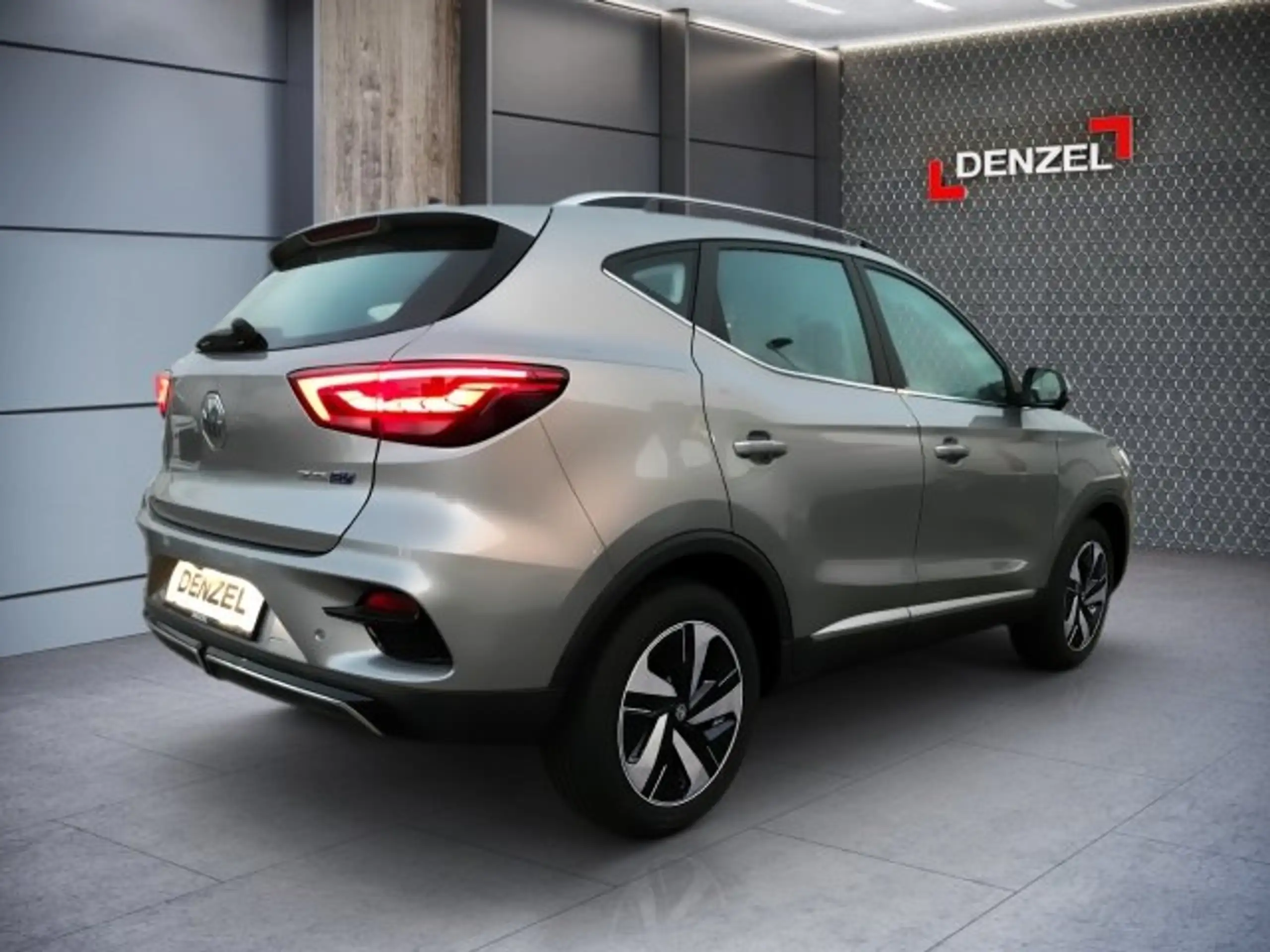 MG - ZS