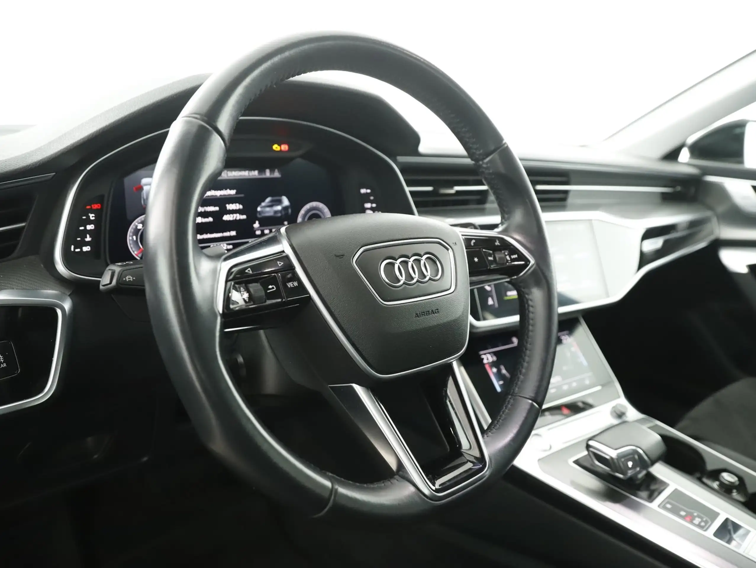 Audi - A6