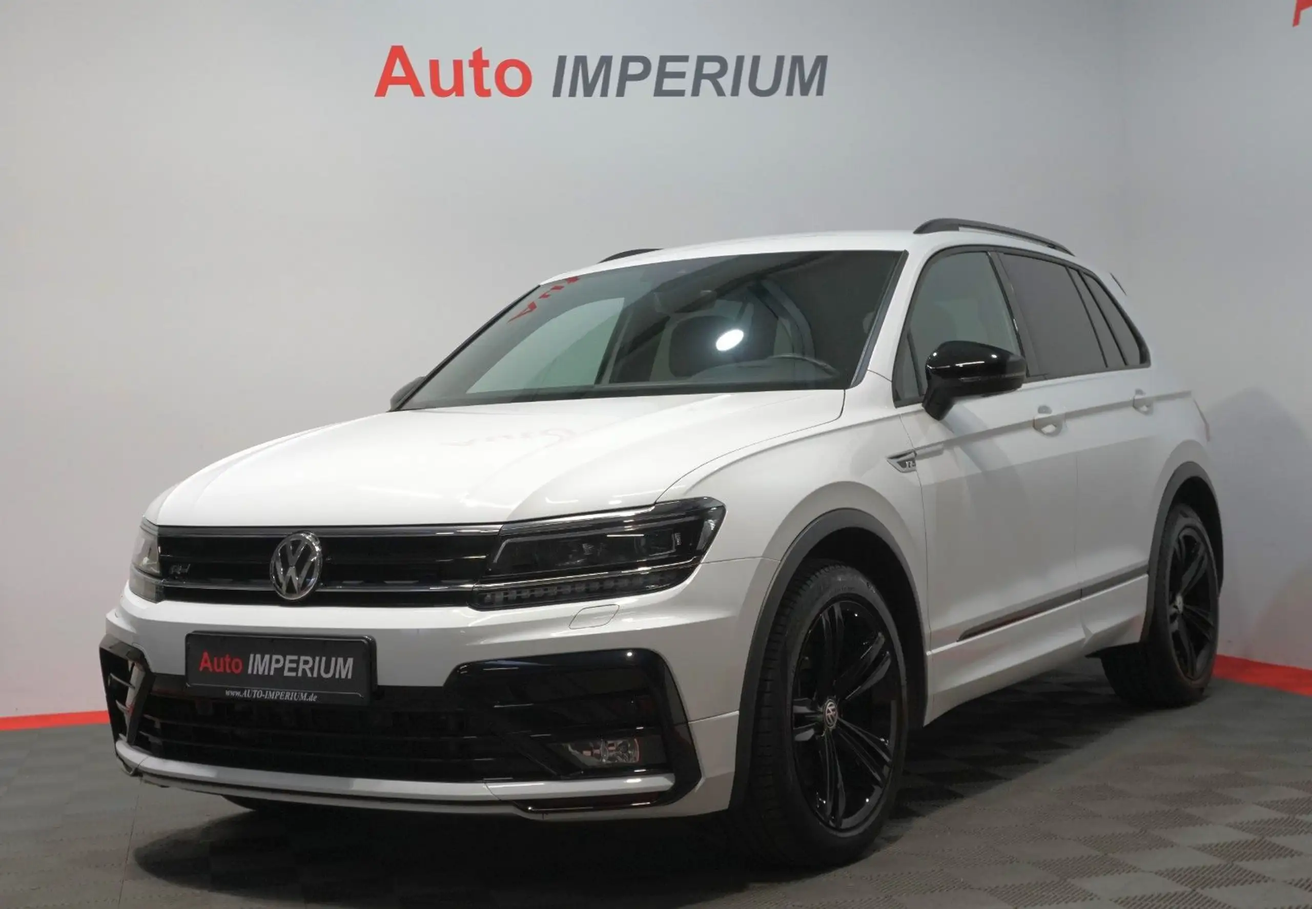 Volkswagen - Tiguan