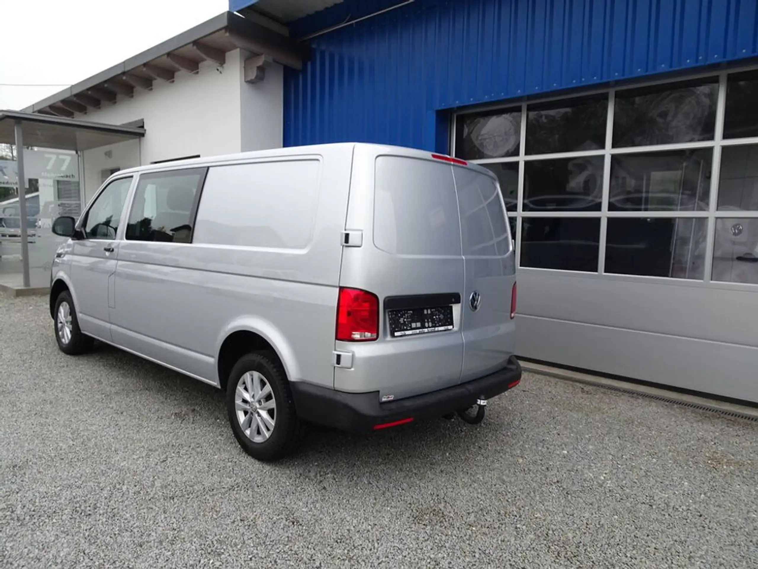 Volkswagen - T6.1 Transporter