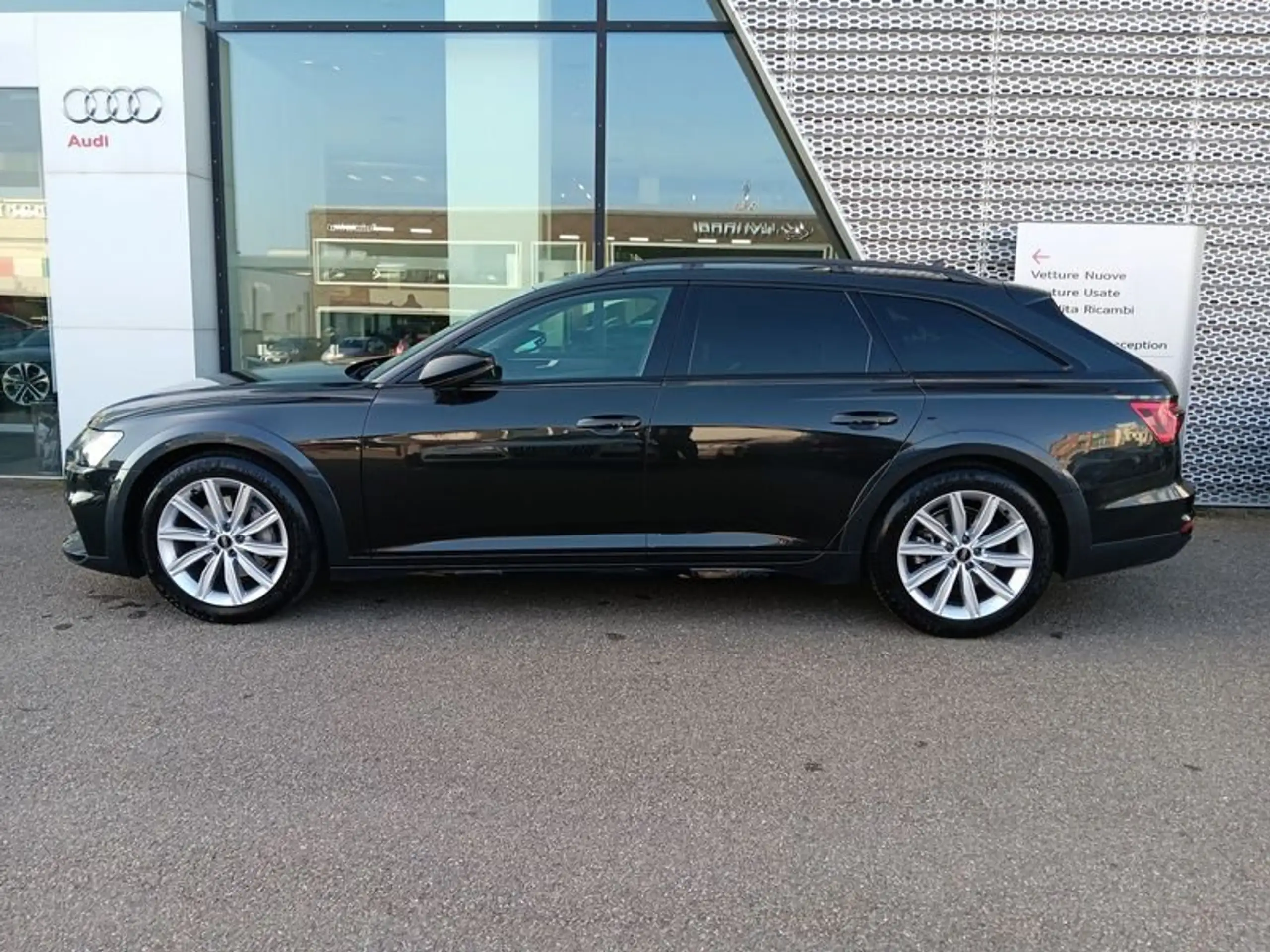 Audi - A6 allroad