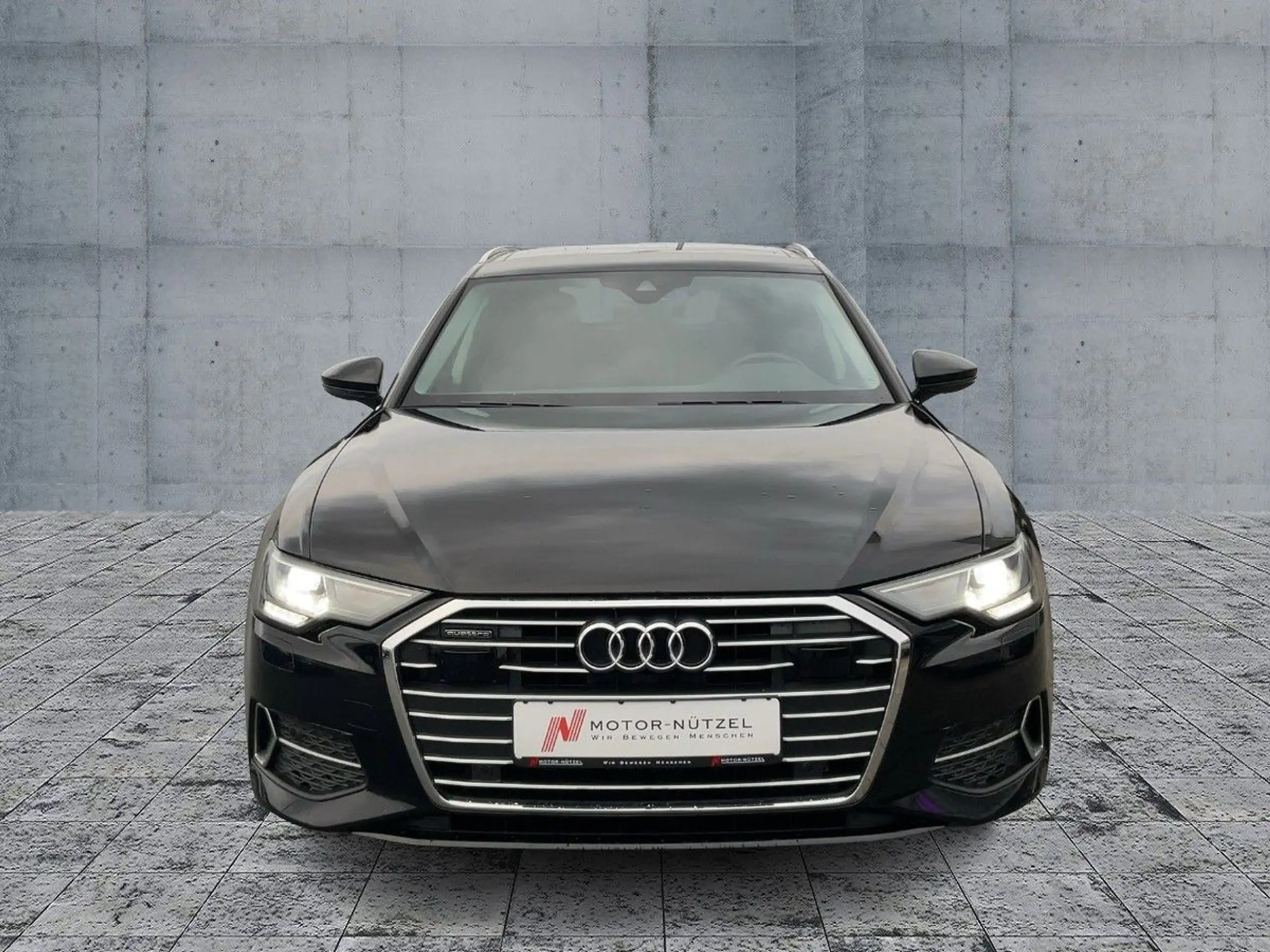 Audi - A6