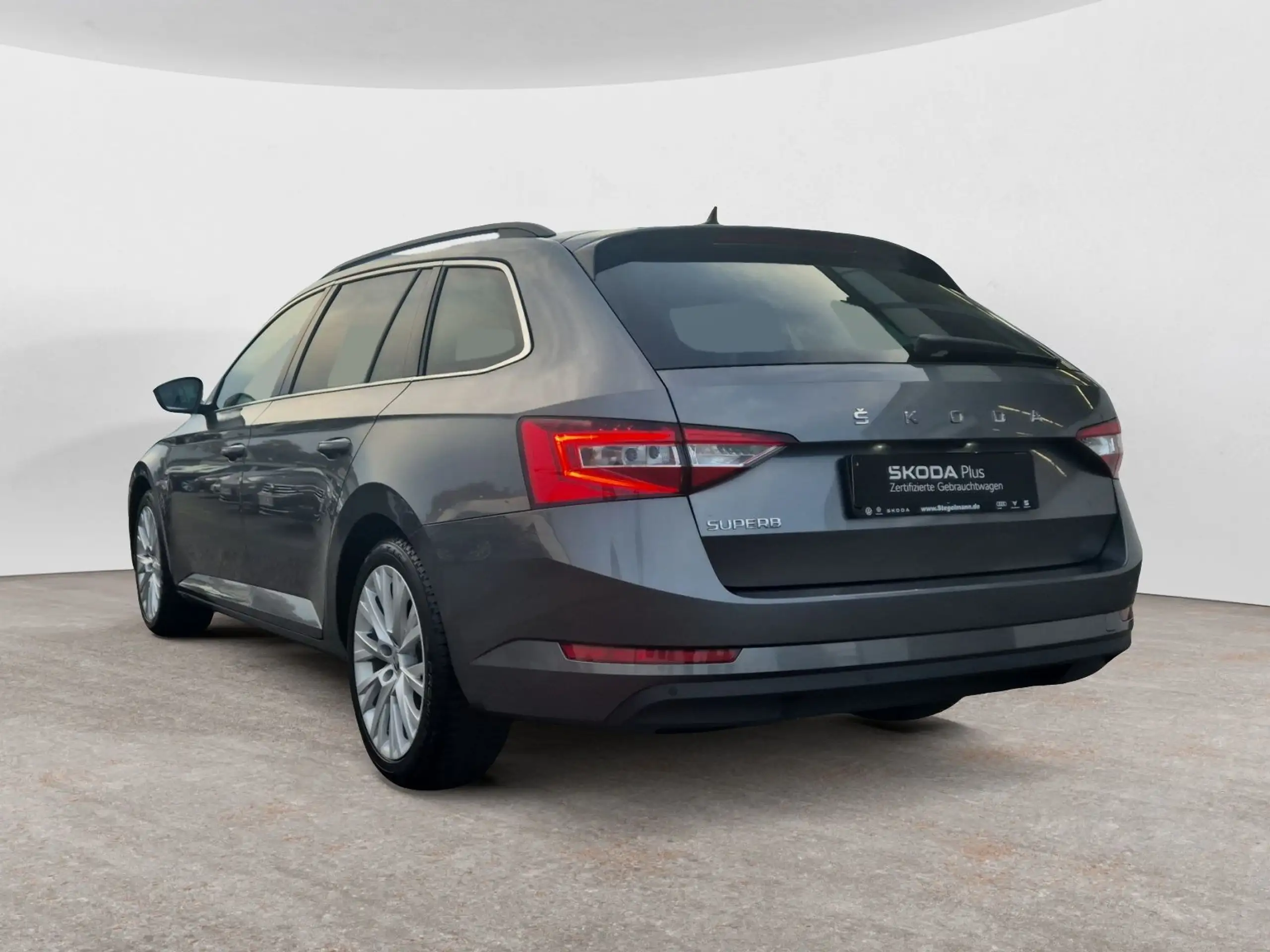 Skoda - Superb