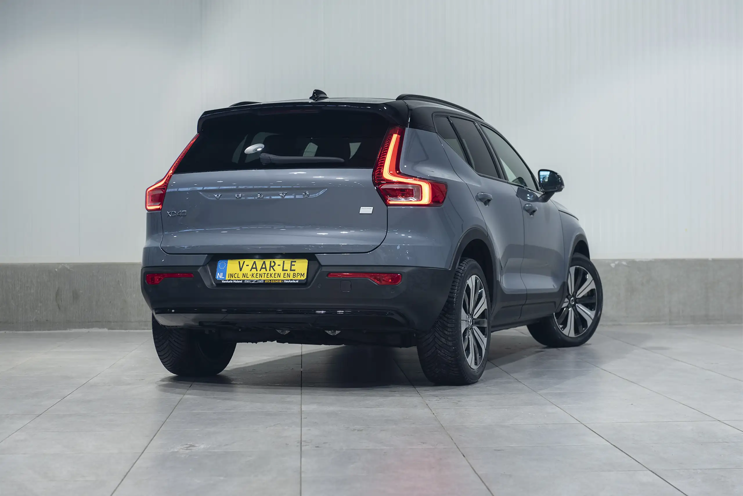 Volvo - XC40