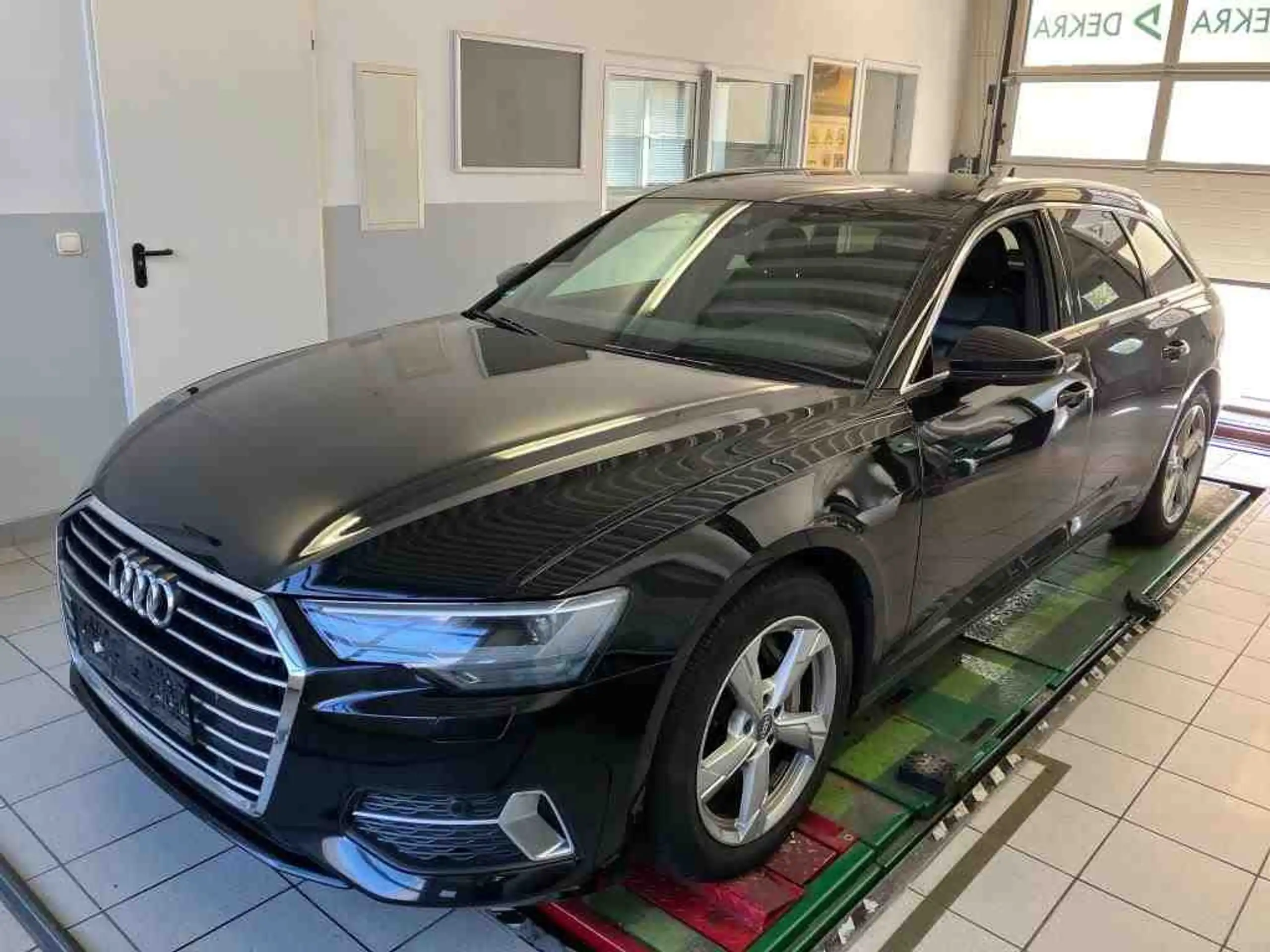 Audi - A6