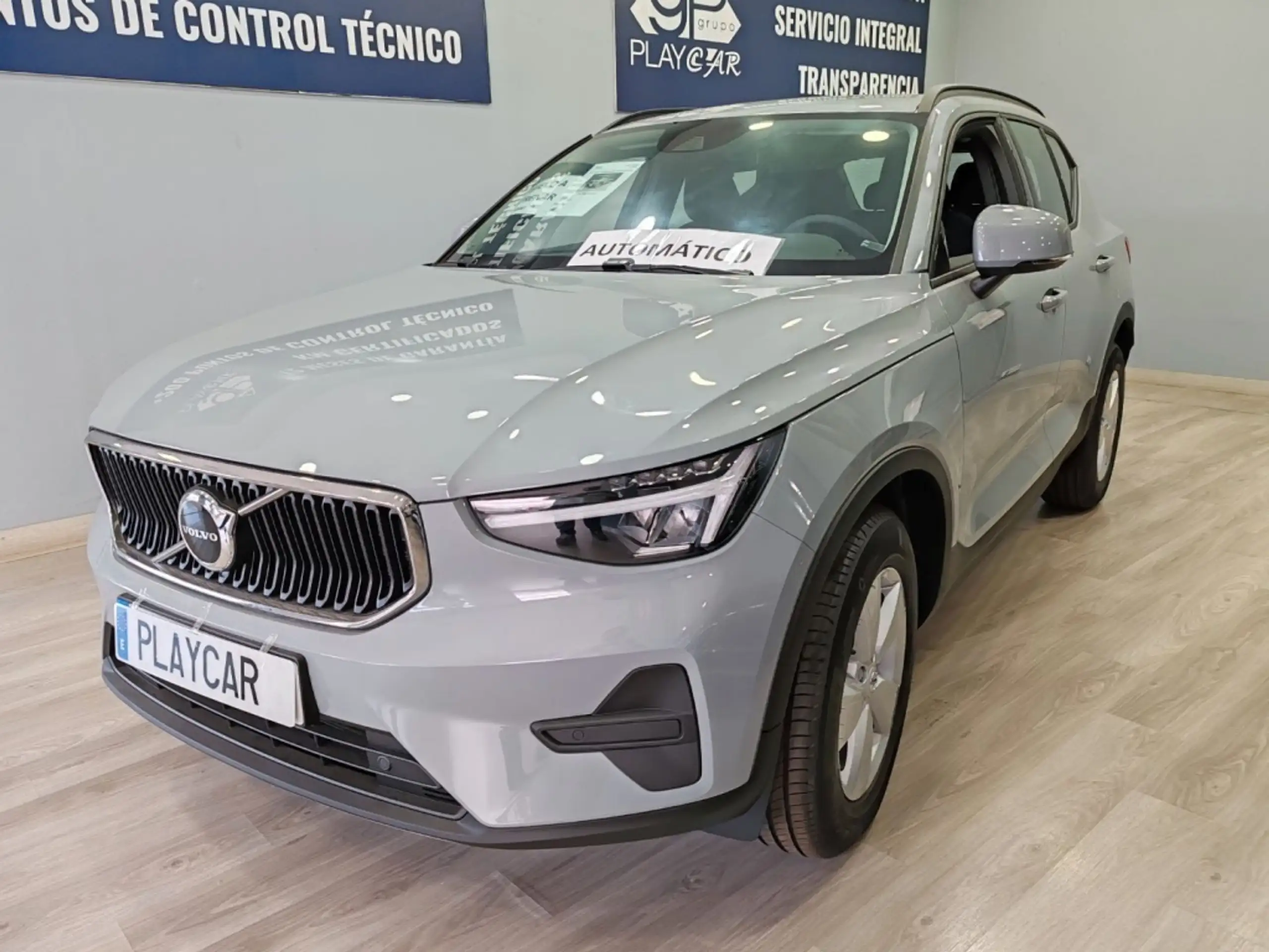 Volvo - XC40