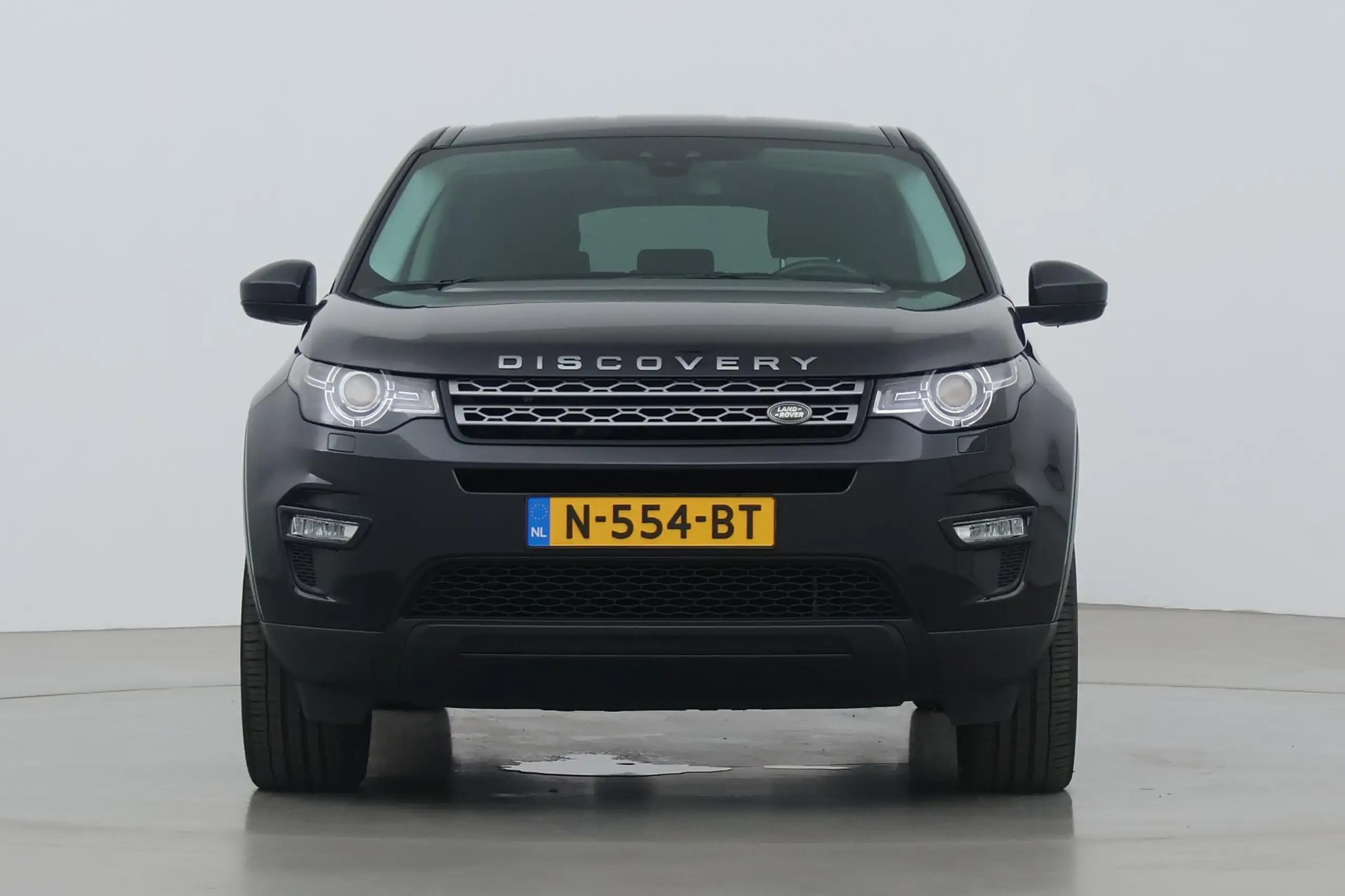 Land Rover - Discovery Sport