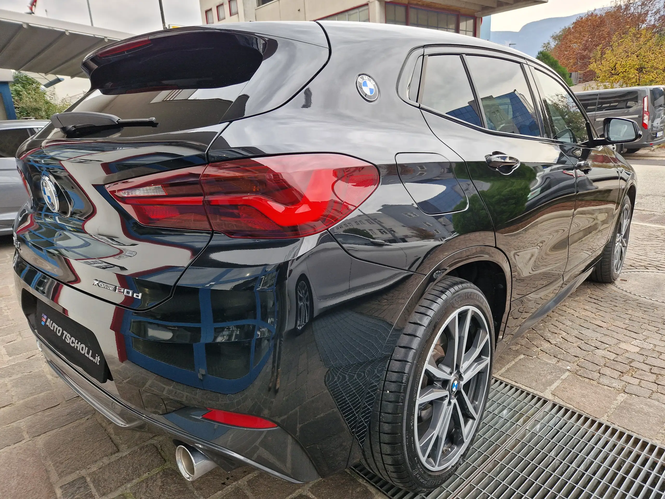 BMW - X2