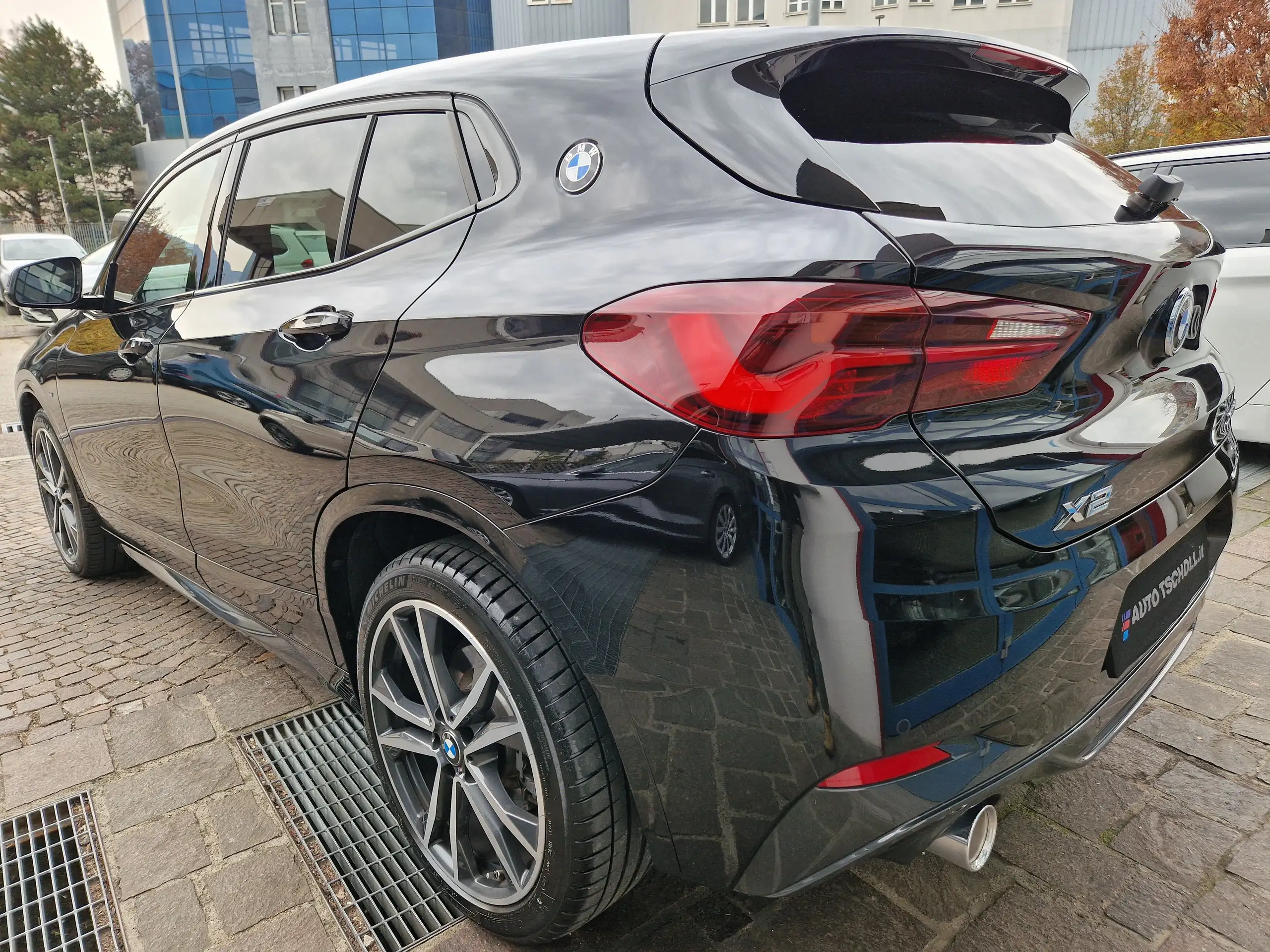 BMW - X2