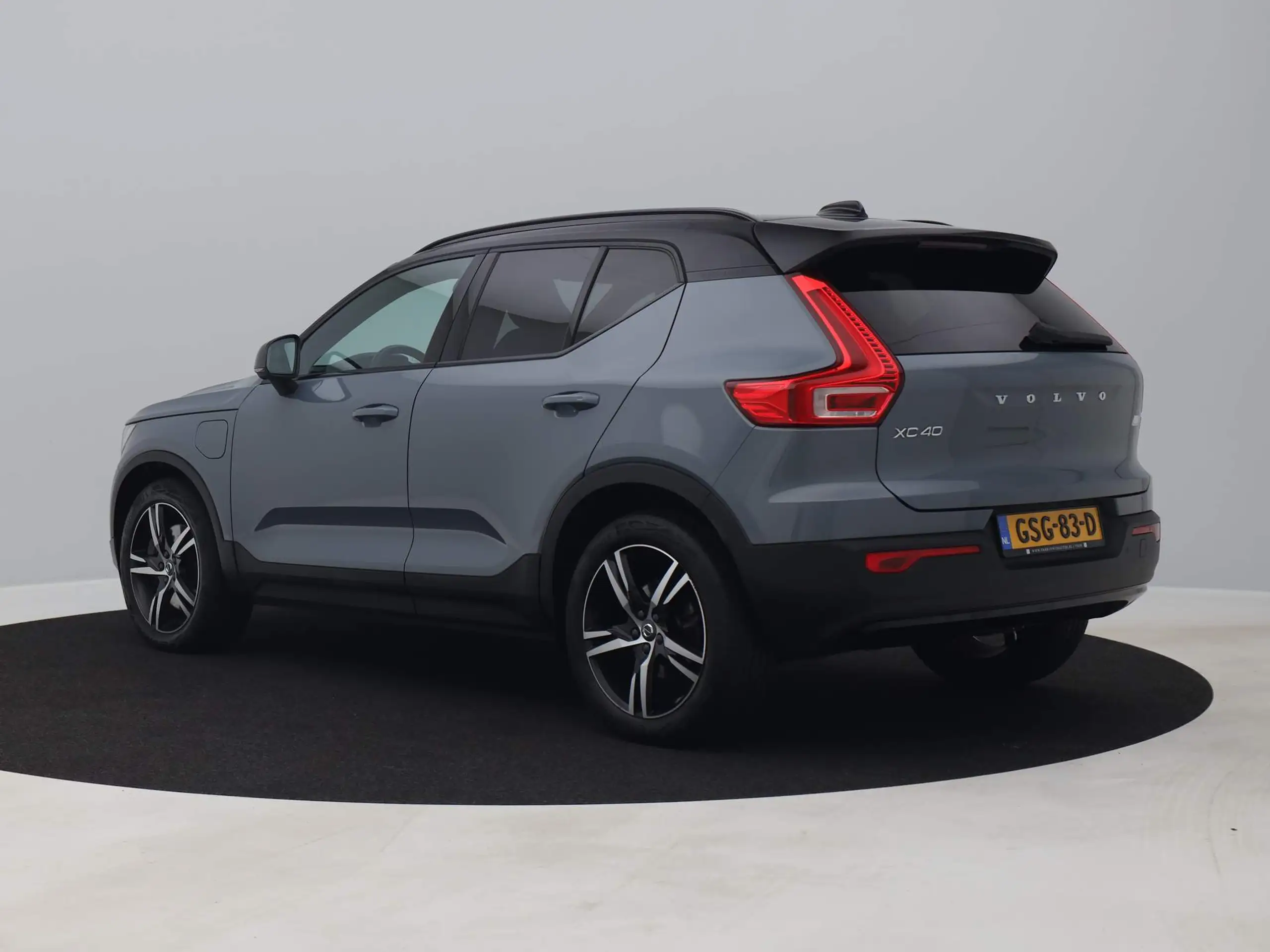 Volvo - XC40