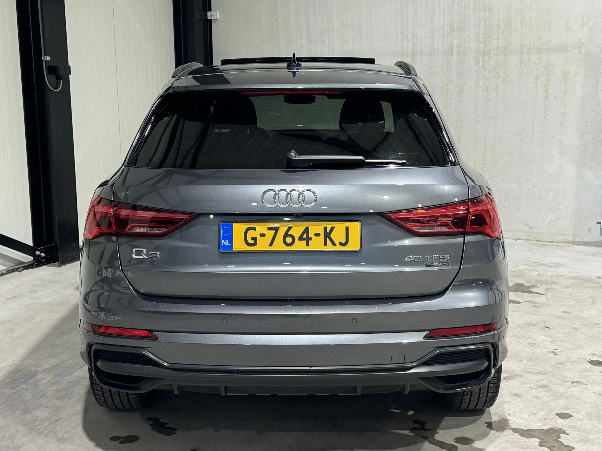 Audi - Q3