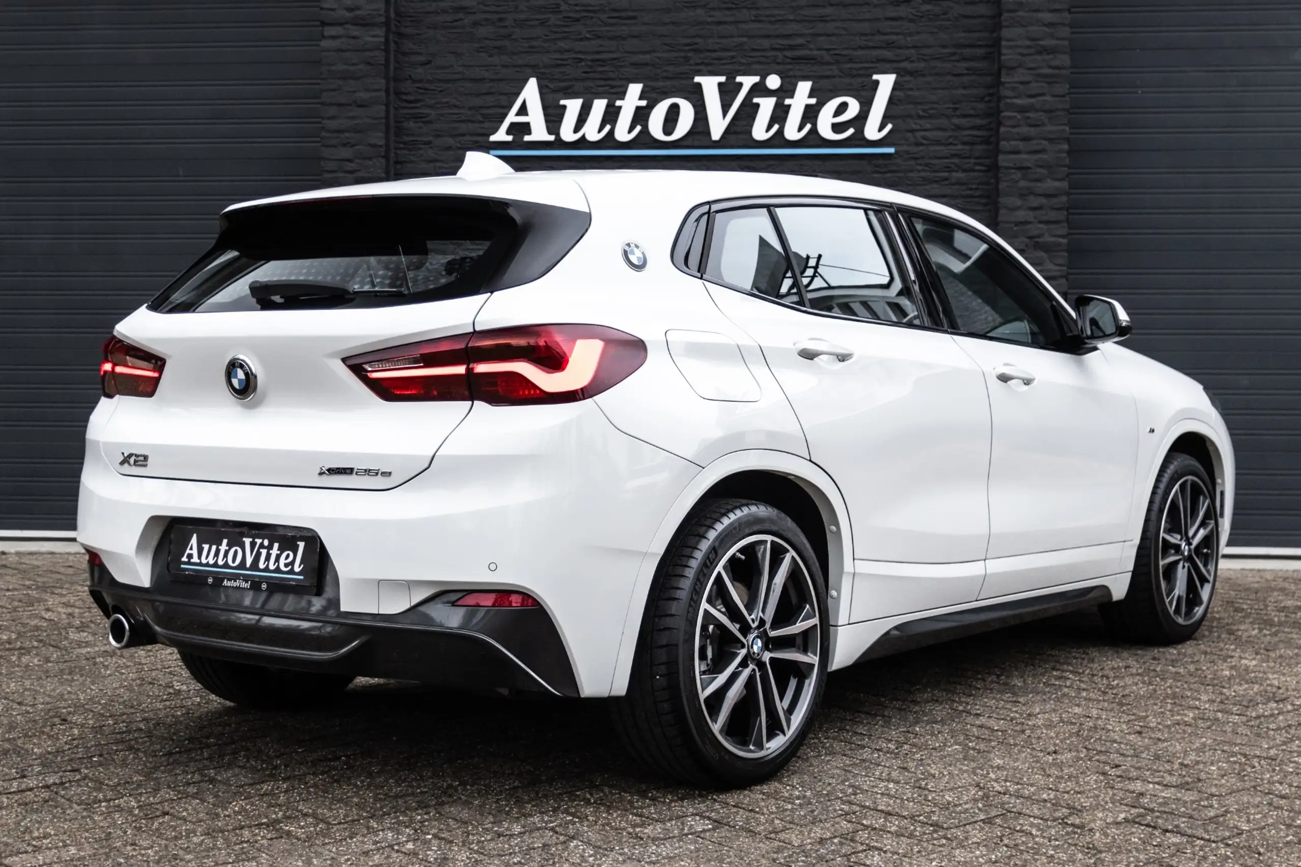 BMW - X2