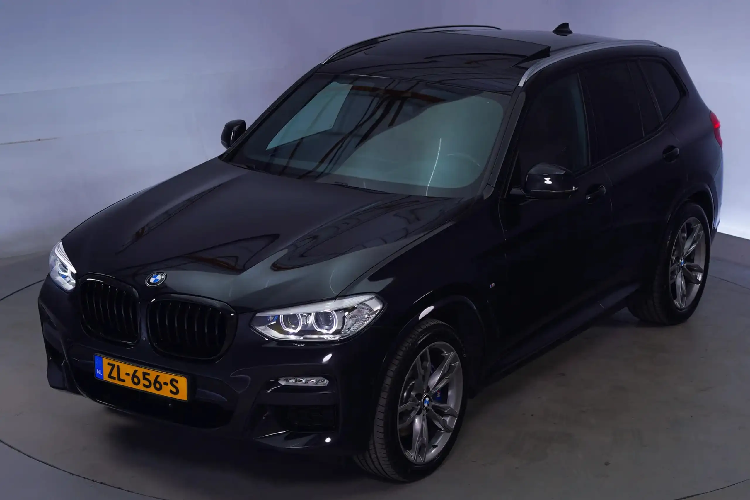 BMW - X3