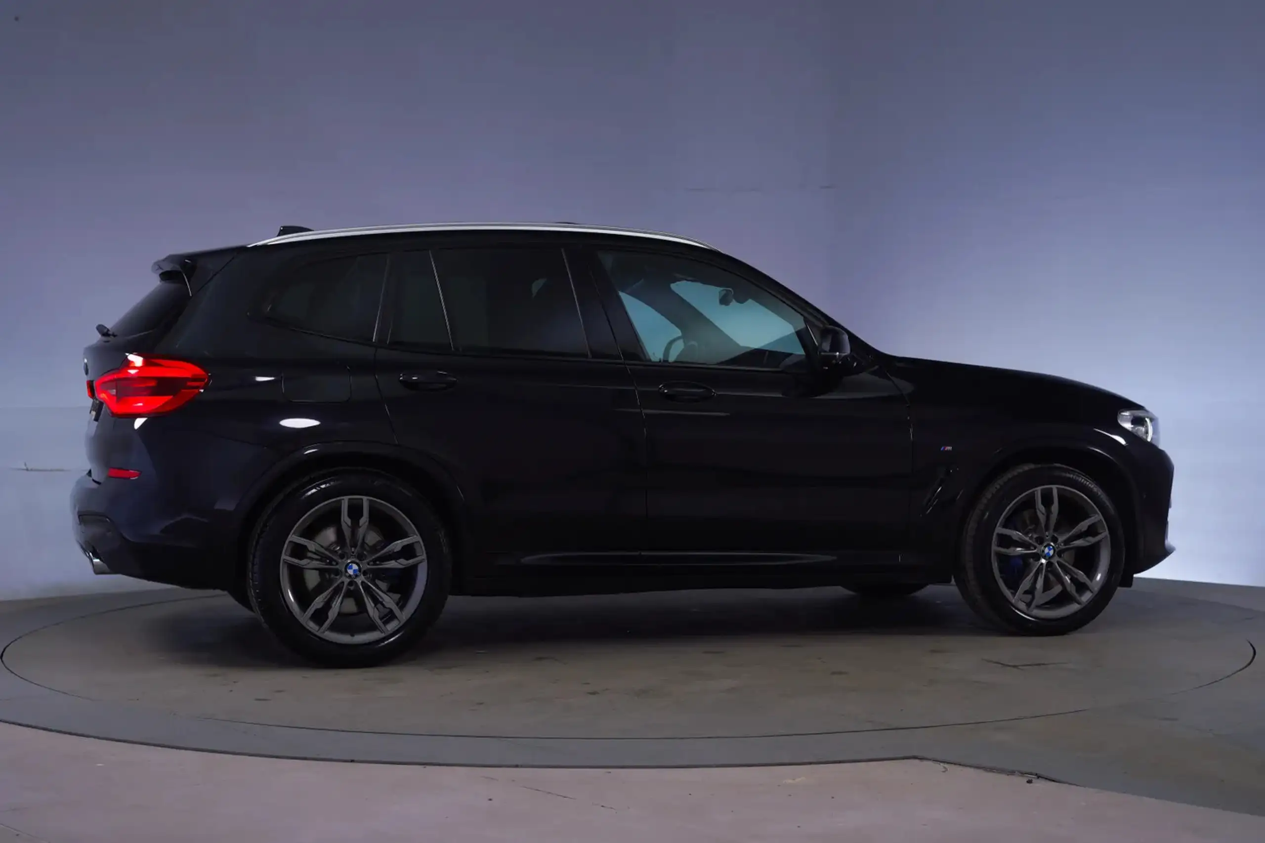 BMW - X3