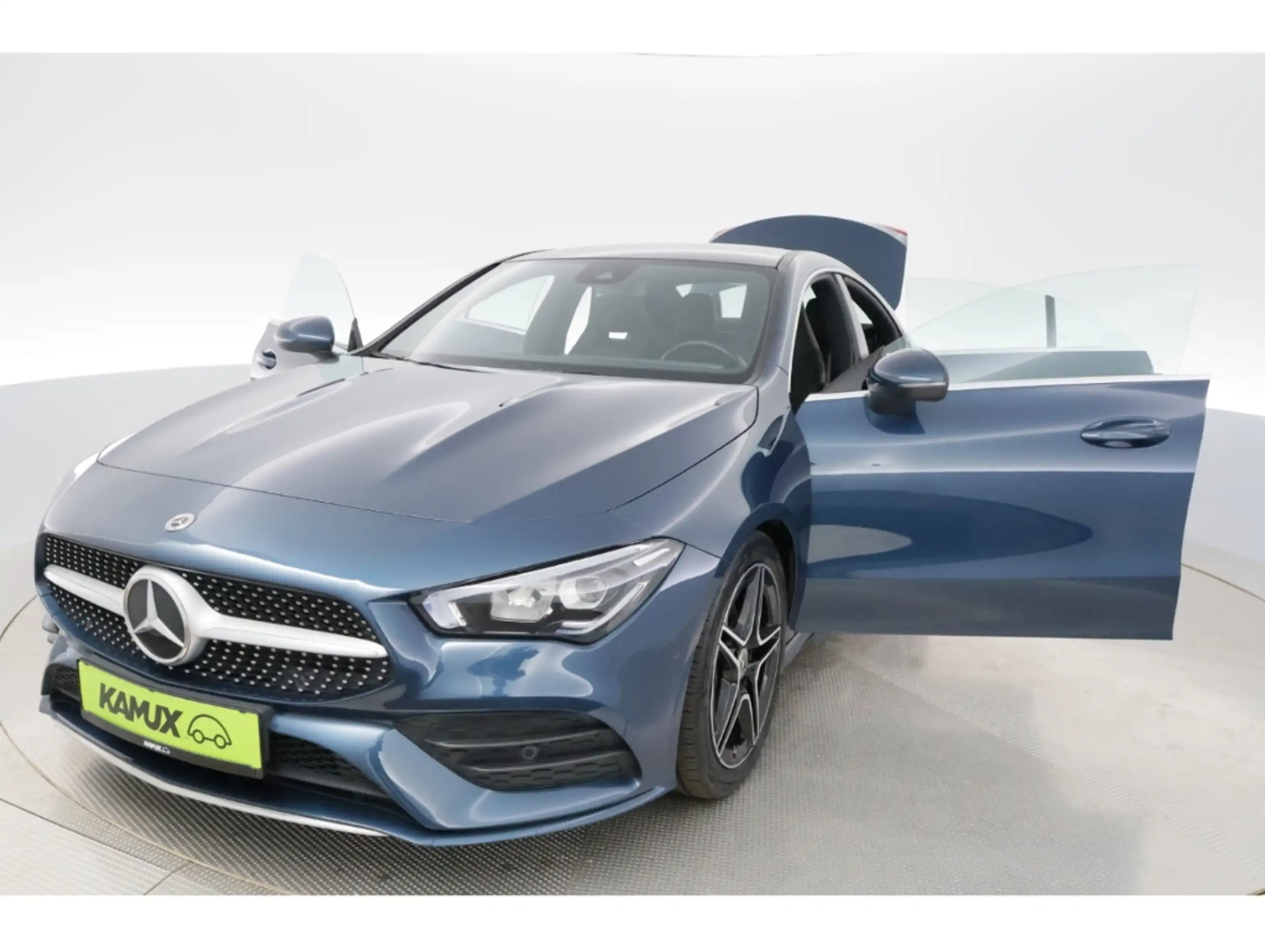 Mercedes-Benz - CLA 200