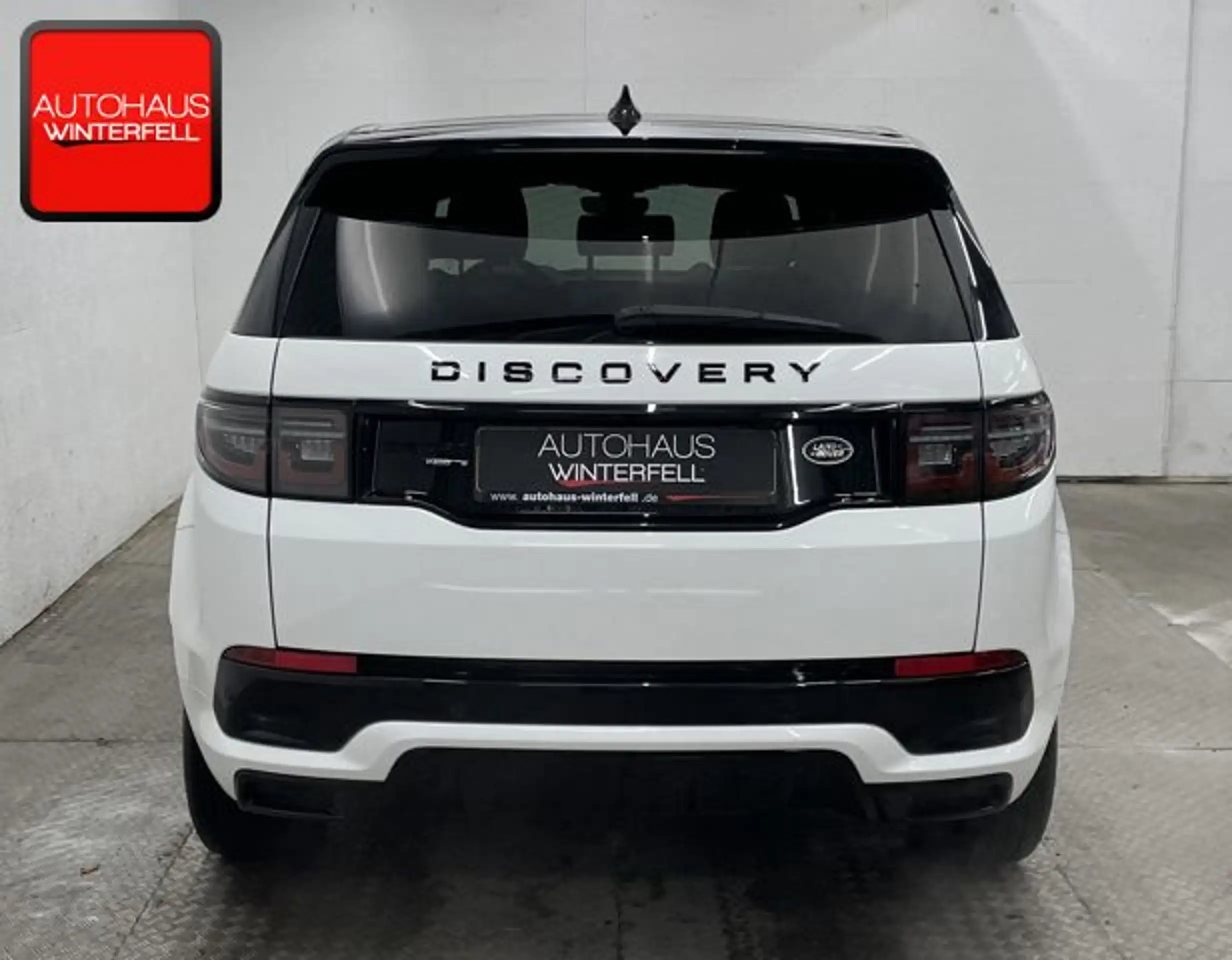 Land Rover - Discovery Sport