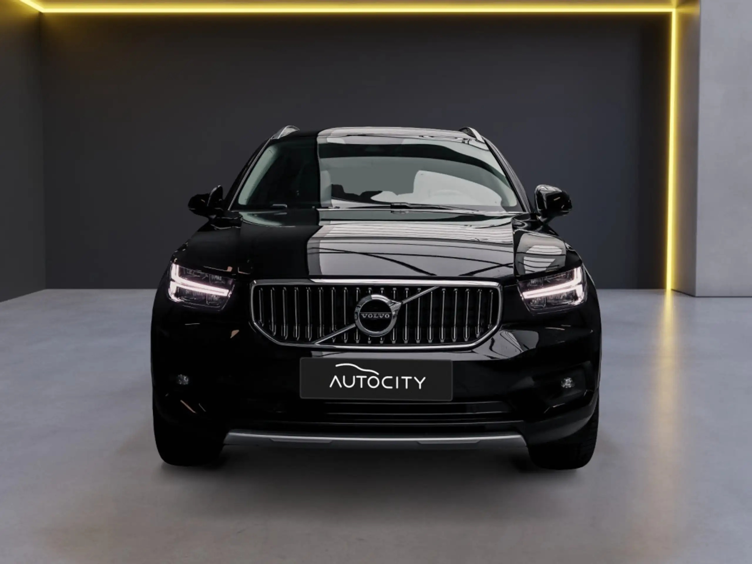 Volvo - XC40