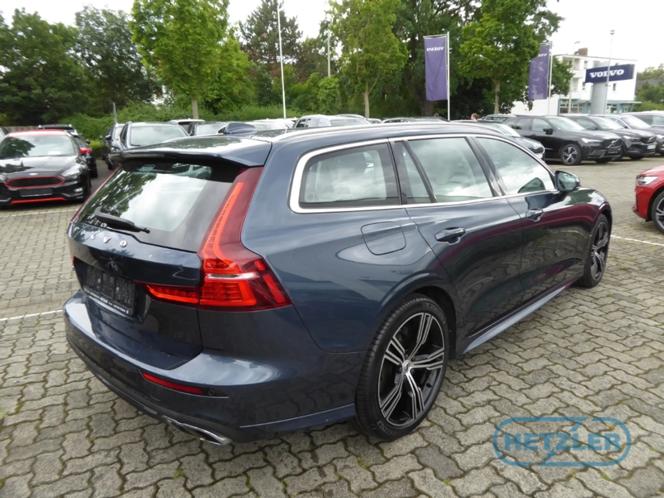 Volvo - V60