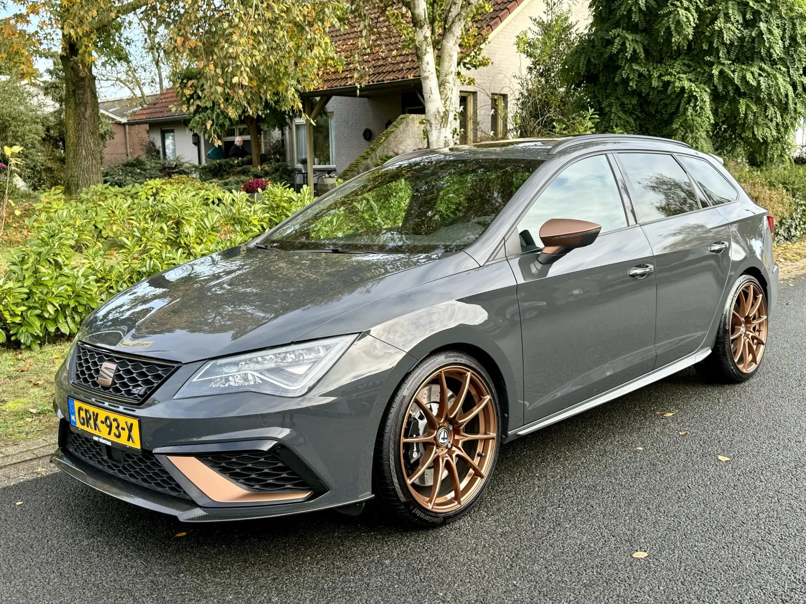 SEAT - Leon