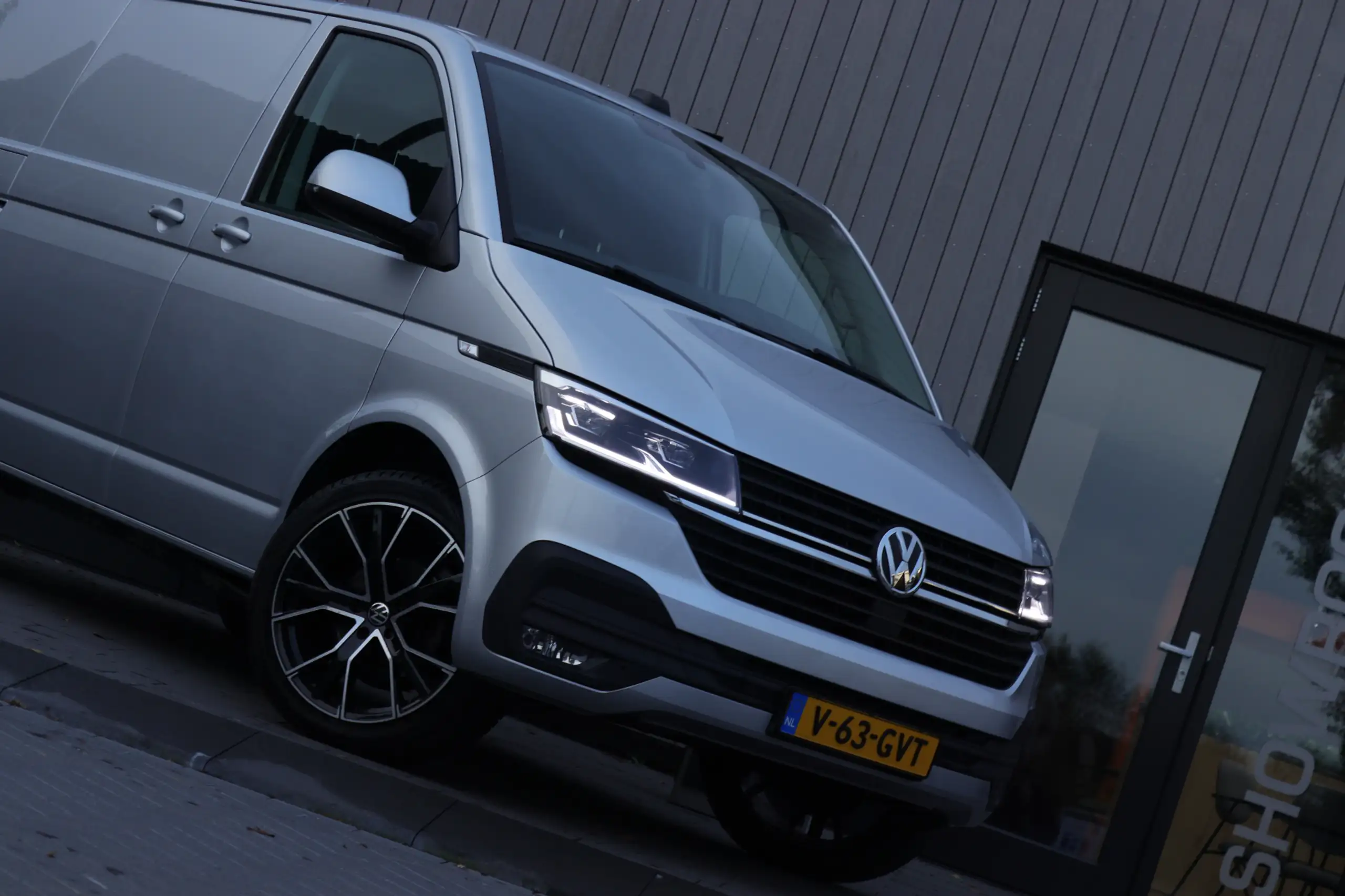 Volkswagen - Transporter