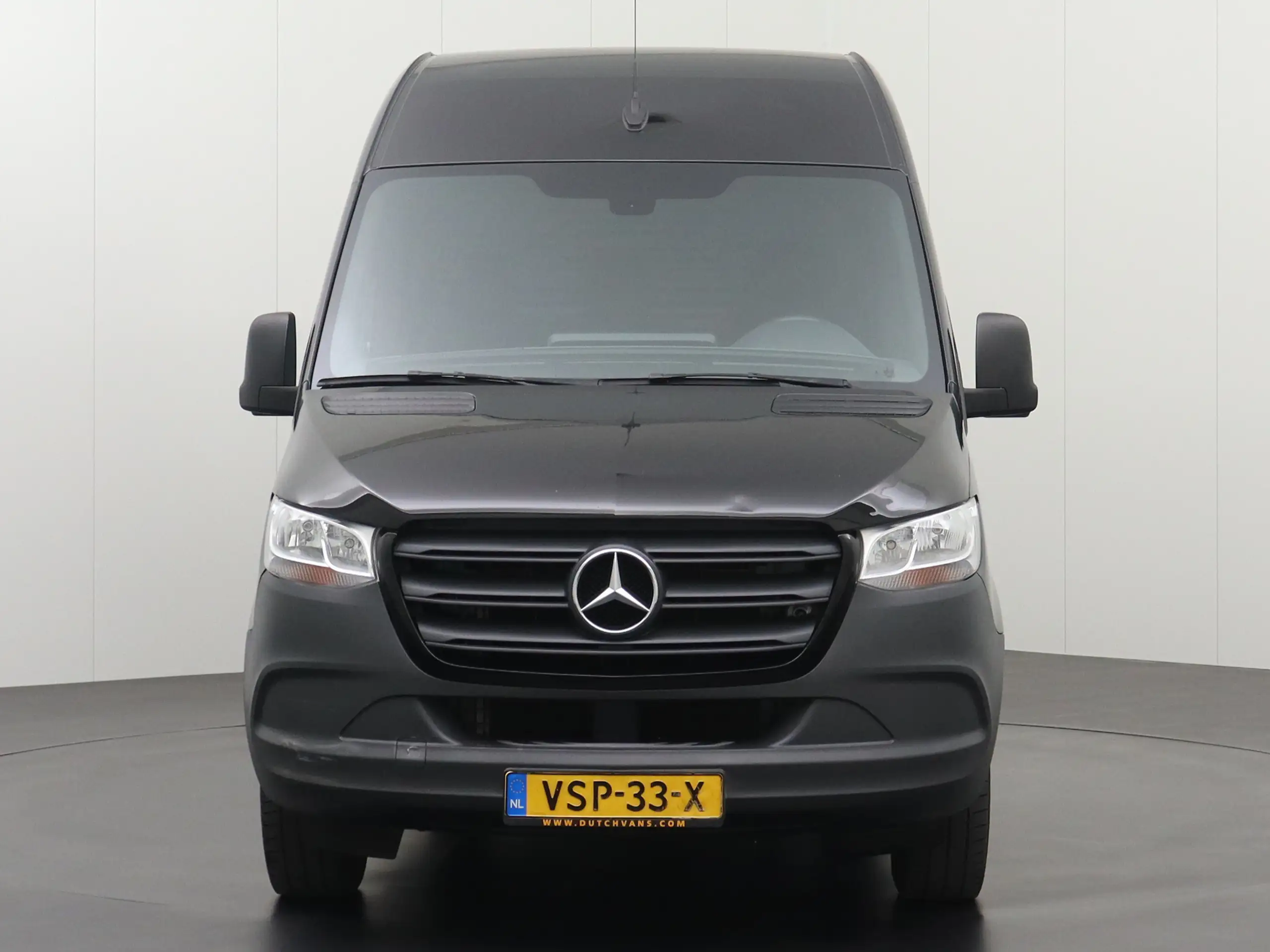 Mercedes-Benz - Sprinter