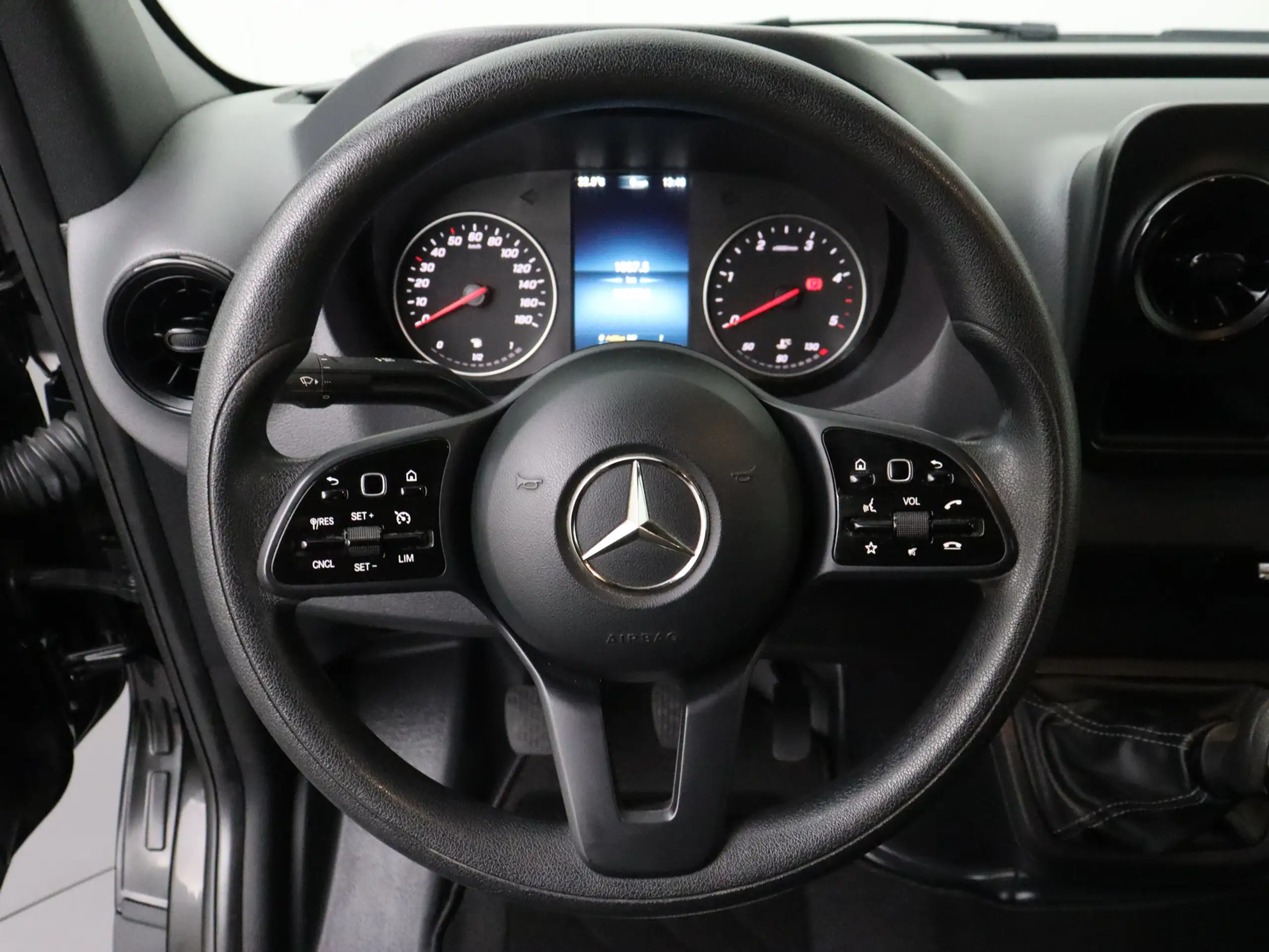 Mercedes-Benz - Sprinter