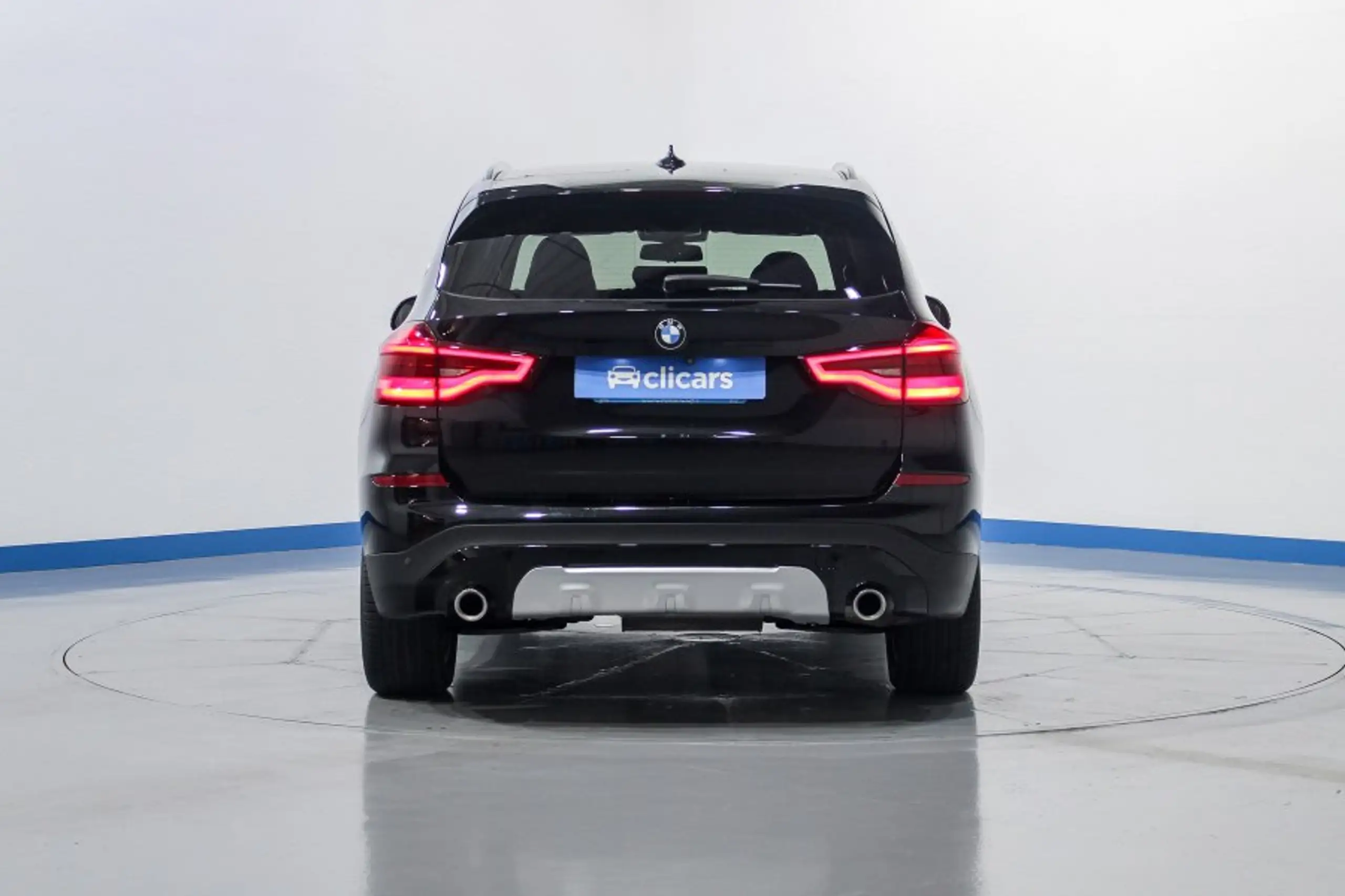 BMW - X3