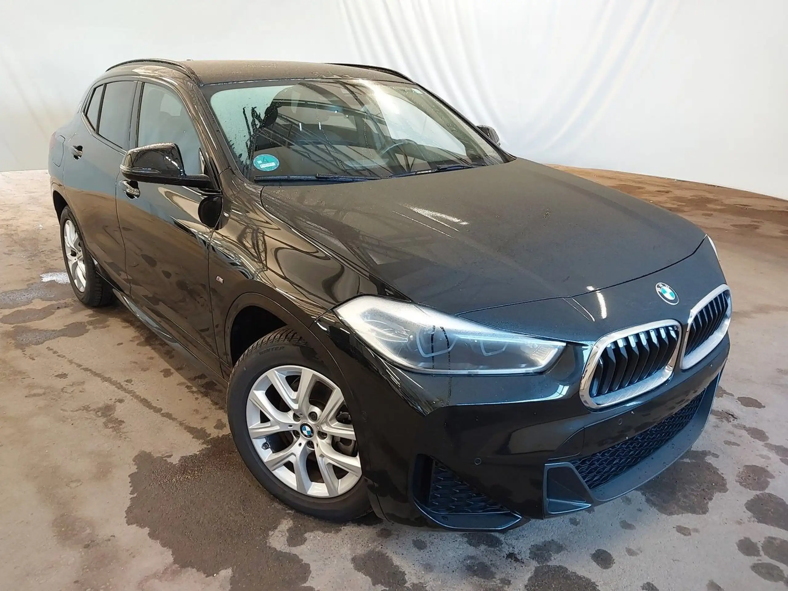 BMW - X2