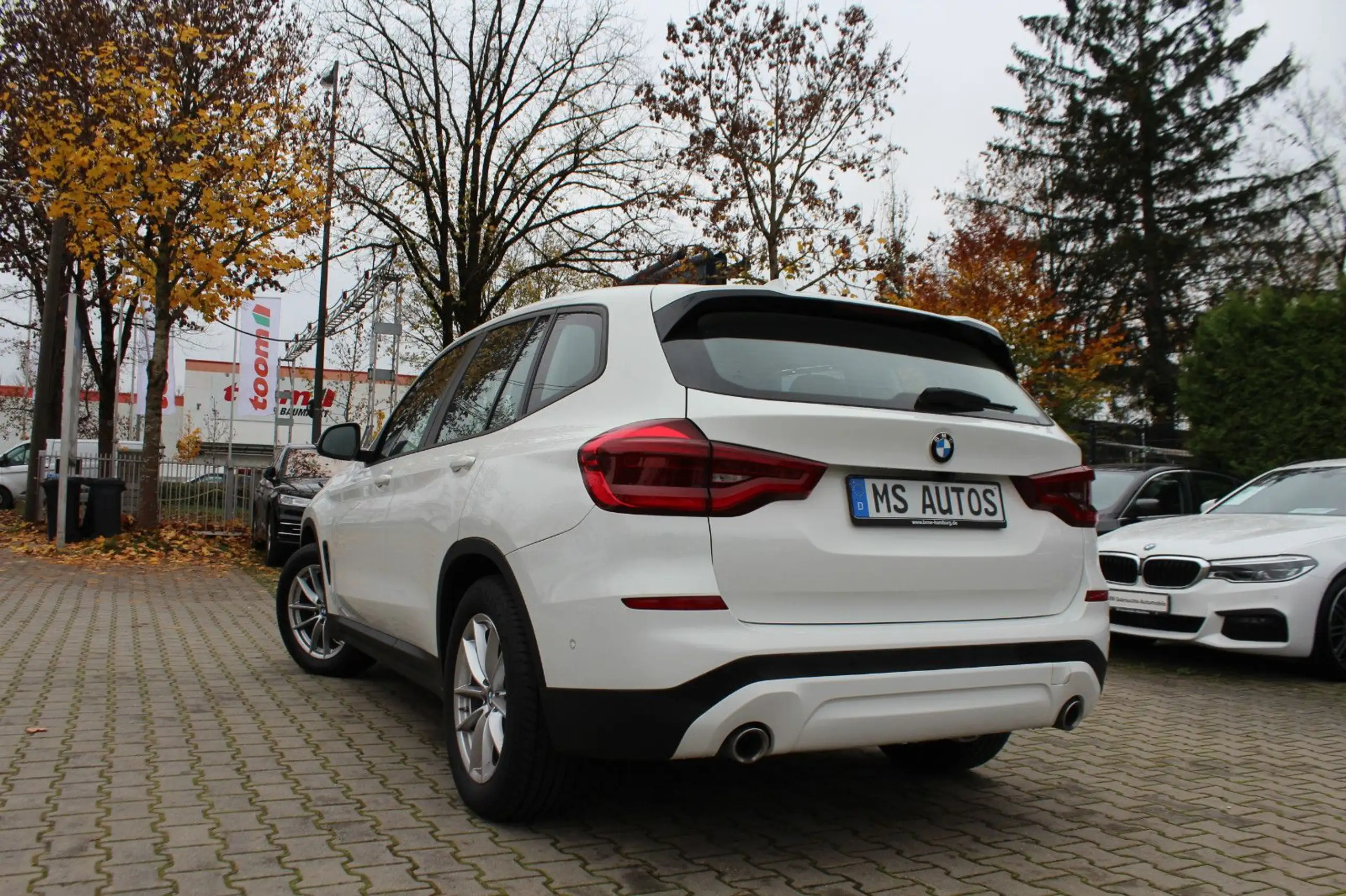 BMW - X3