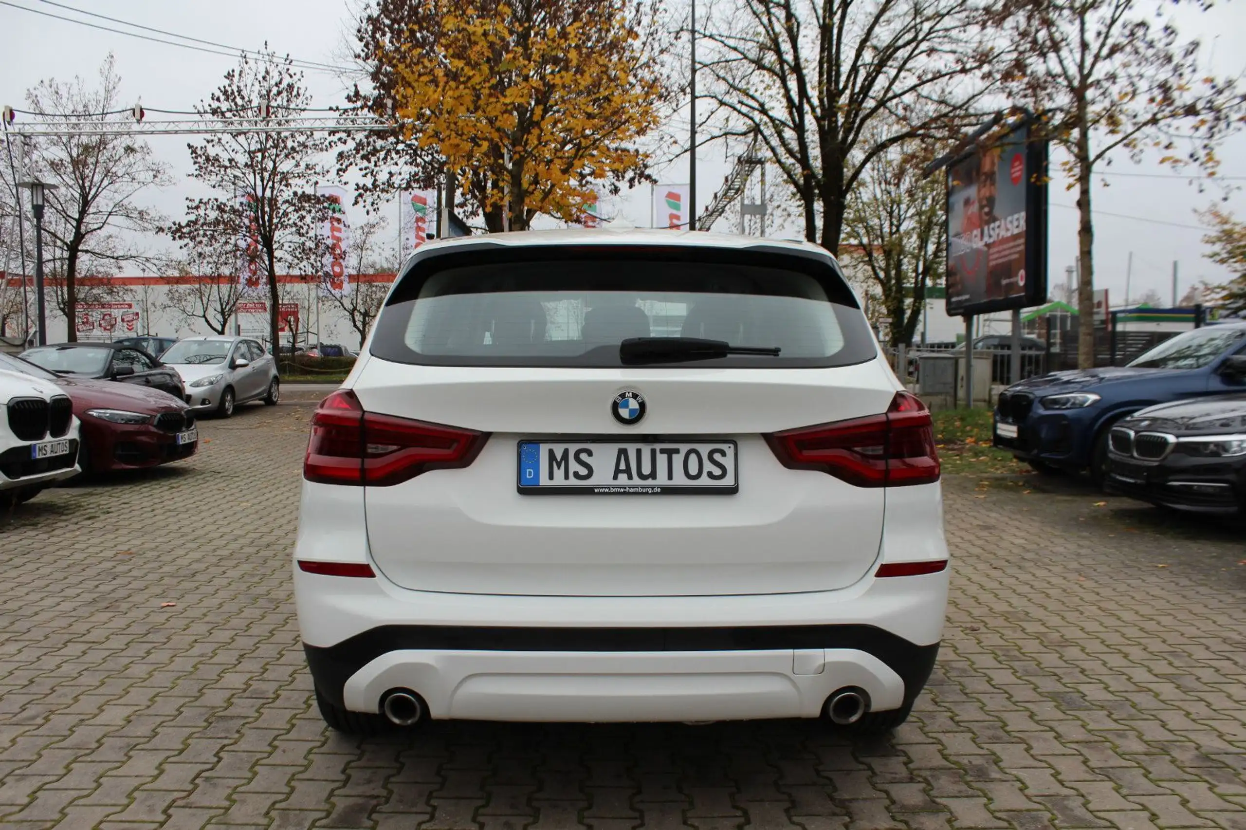 BMW - X3