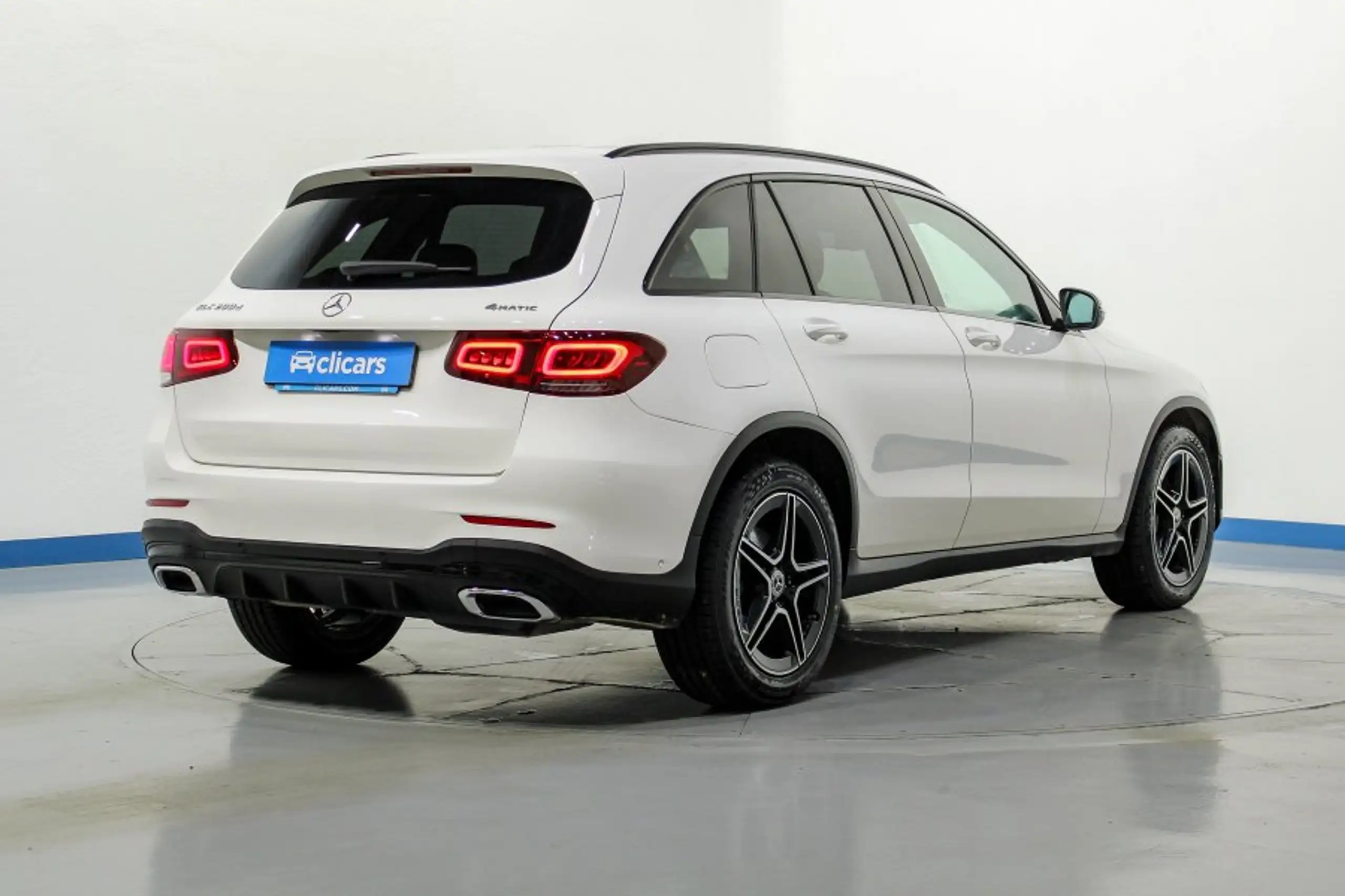 Mercedes-Benz - GLC 200