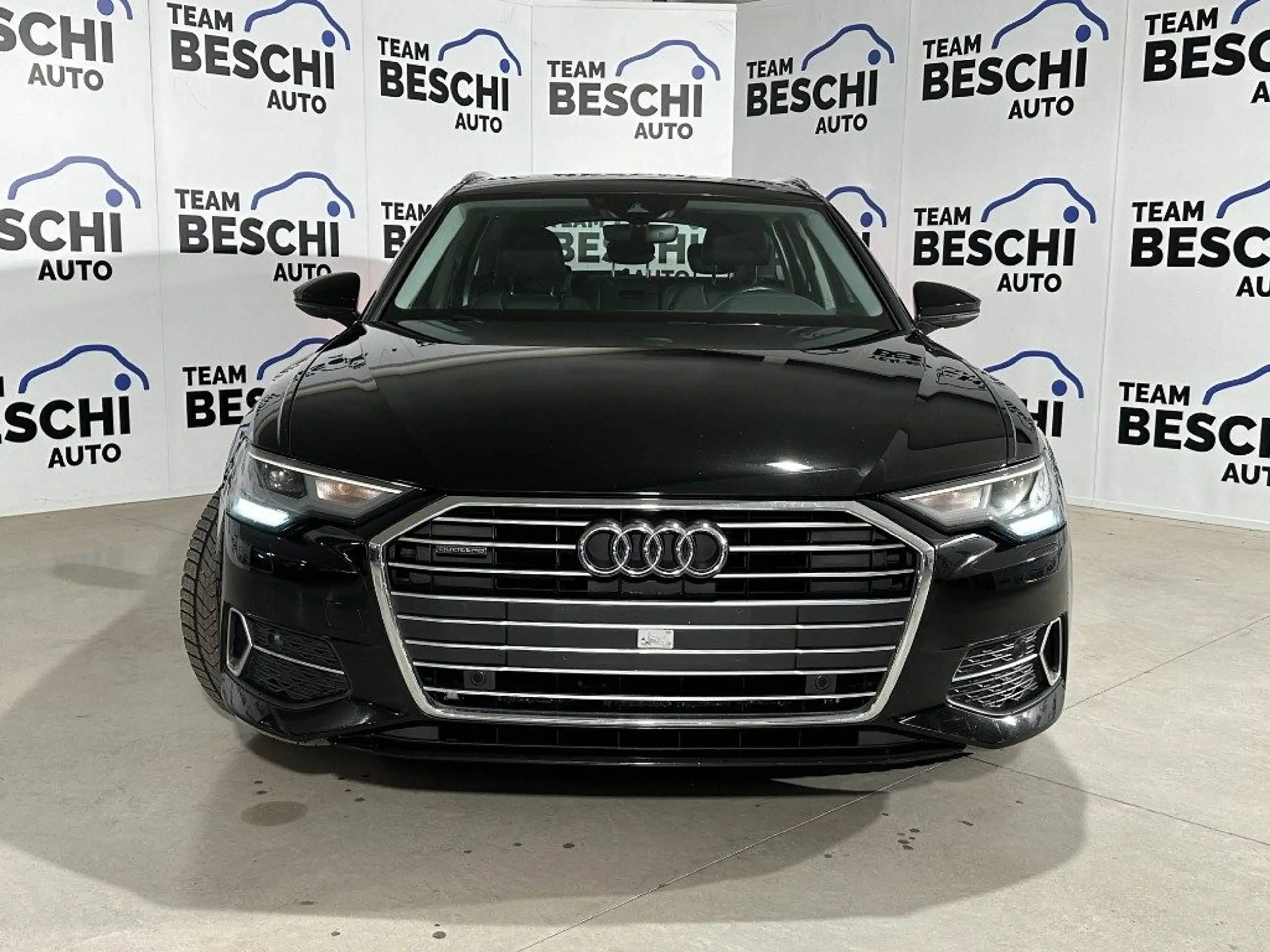 Audi - A6