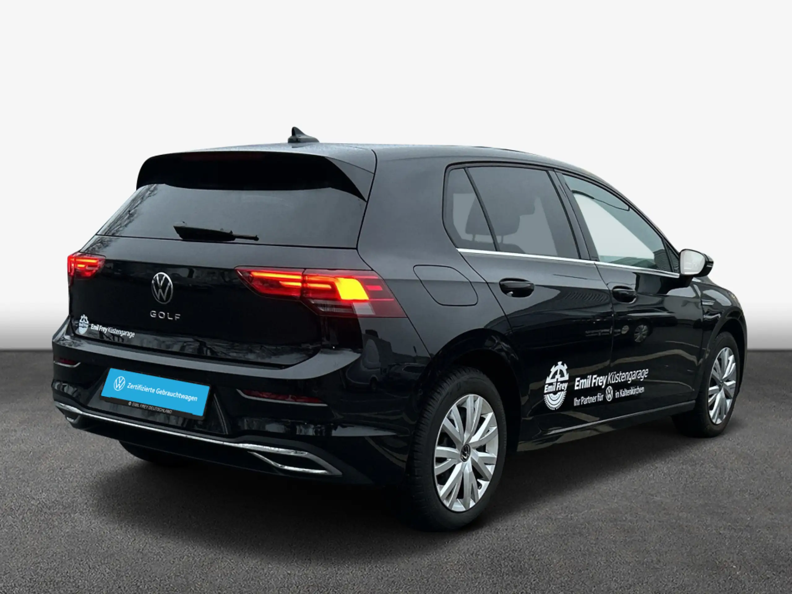 Volkswagen - Golf